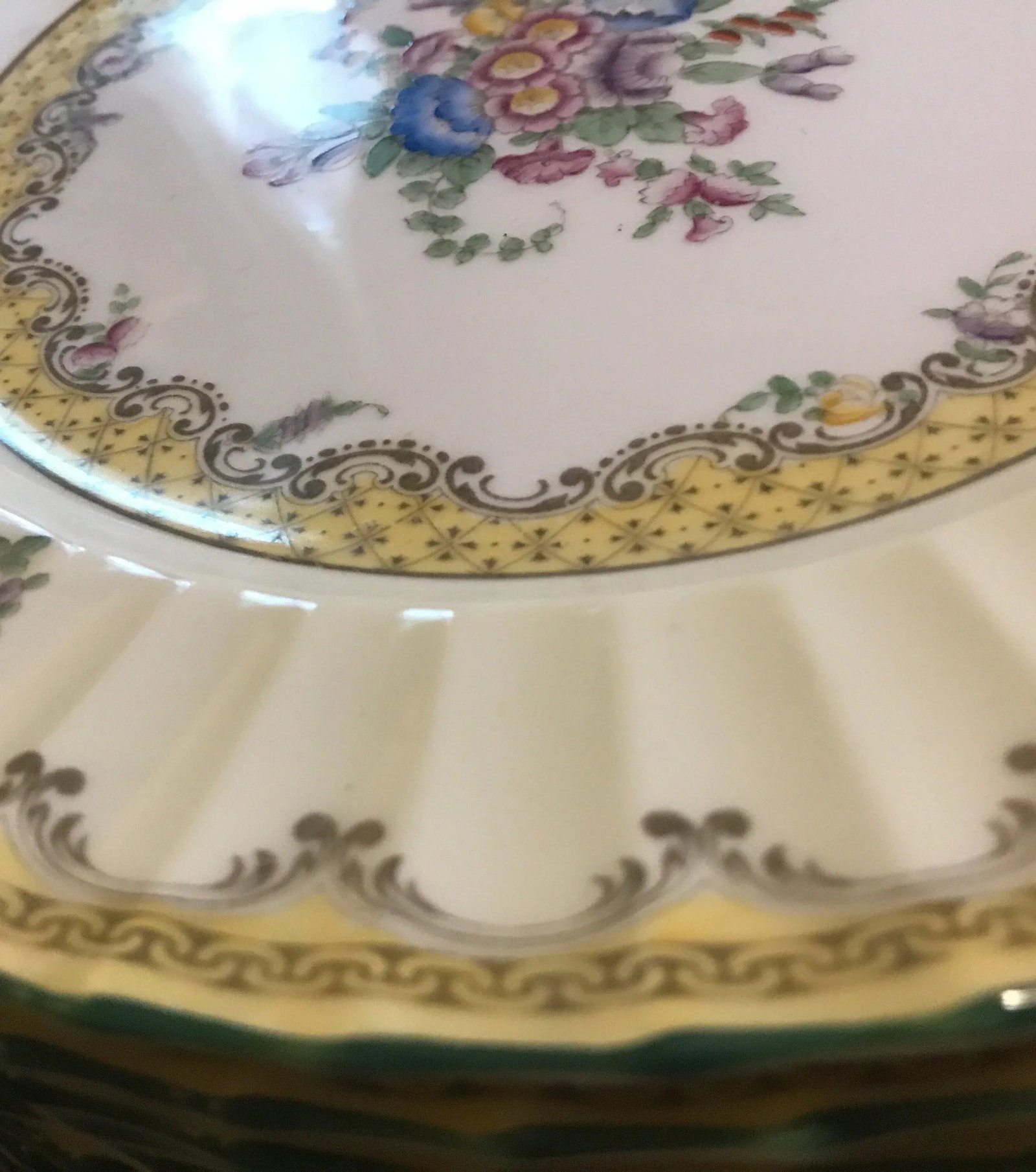English Floral Service Dinner Plates by Royal Worcester - Set of 12 - 4