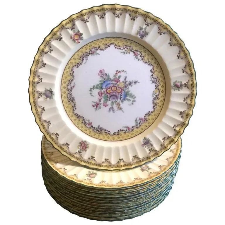 English Floral Service Dinner Plates by Royal Worcester - Set of 12 - 9