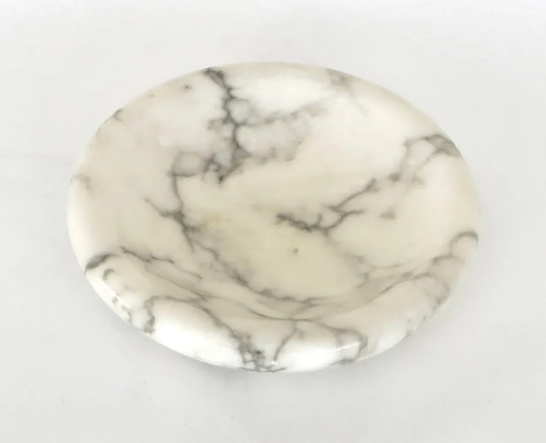 1970s Italian Sculptural Carrara Marble Dish by Sergio Asti - 5