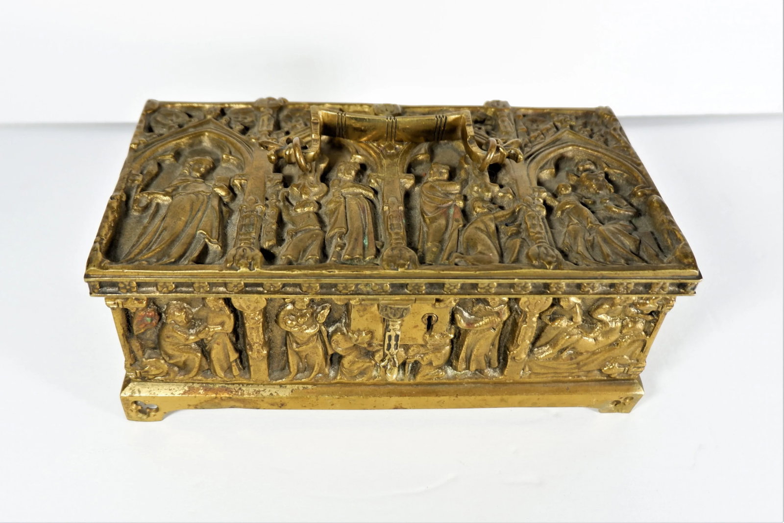 Vintage Brass Relic Casket Box Repose Figures - 2