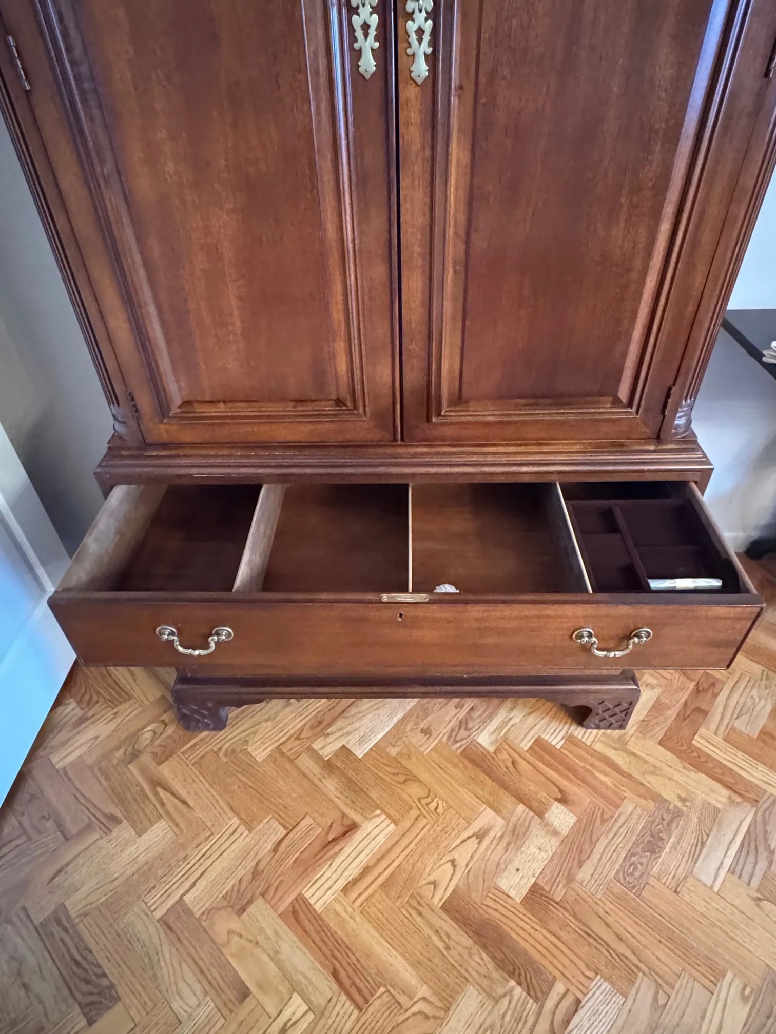 Late 20th Century Henredon Natchez Armoire - 4