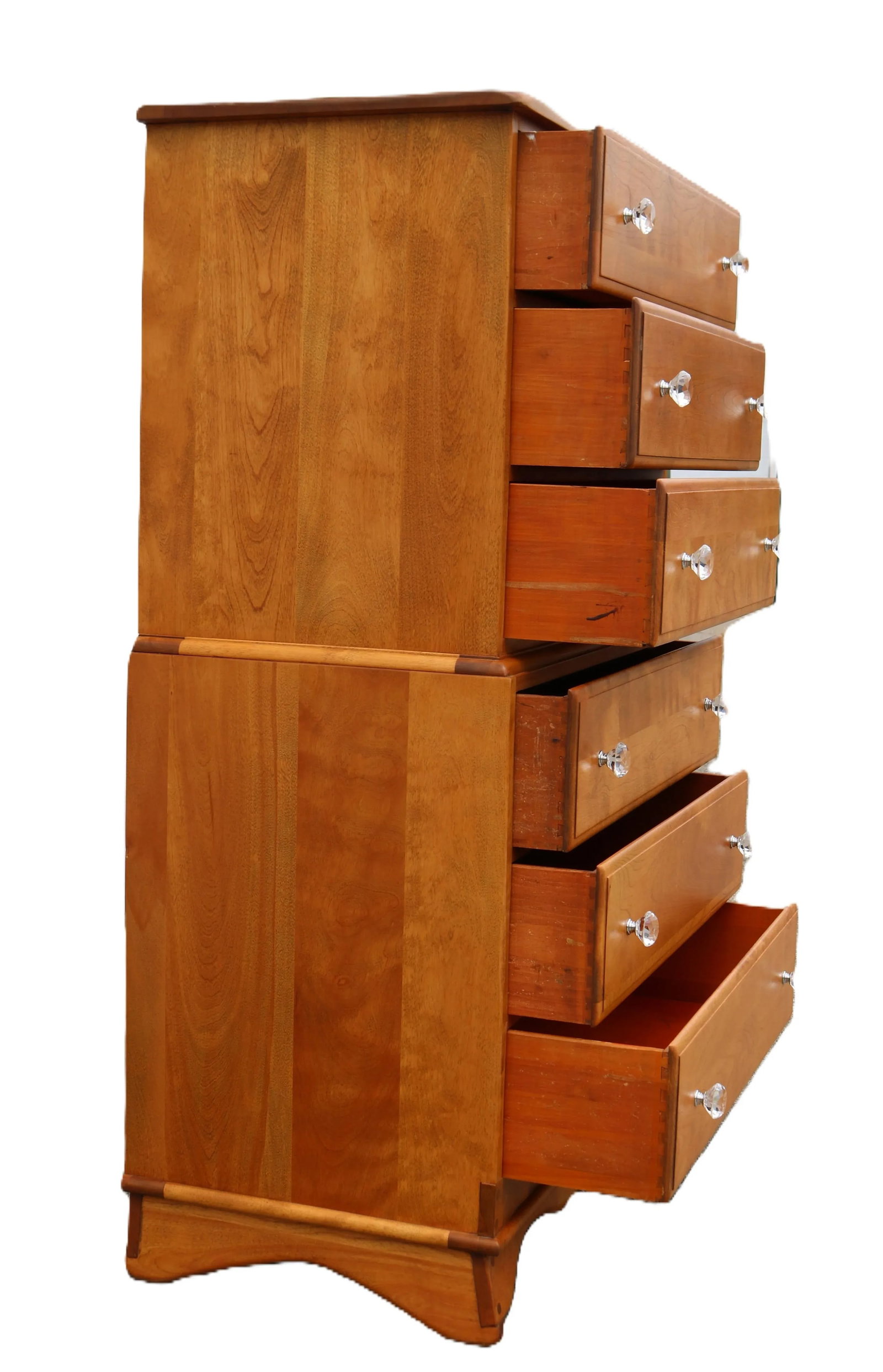 Vintage Mid-Century Solid Maple 6 Drawer Tall Dresser Dovetail and Dowel Joint Construction - 2