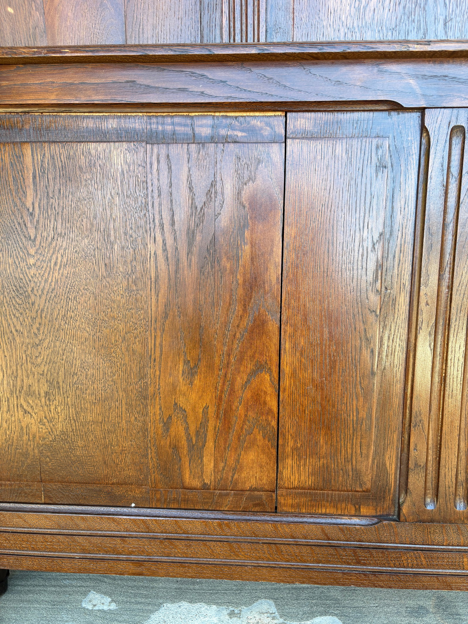 Antique Solid Oak 55'' Wide Panel Bed With Matching Rails & Carved Floral Headboard & Footboard - 3