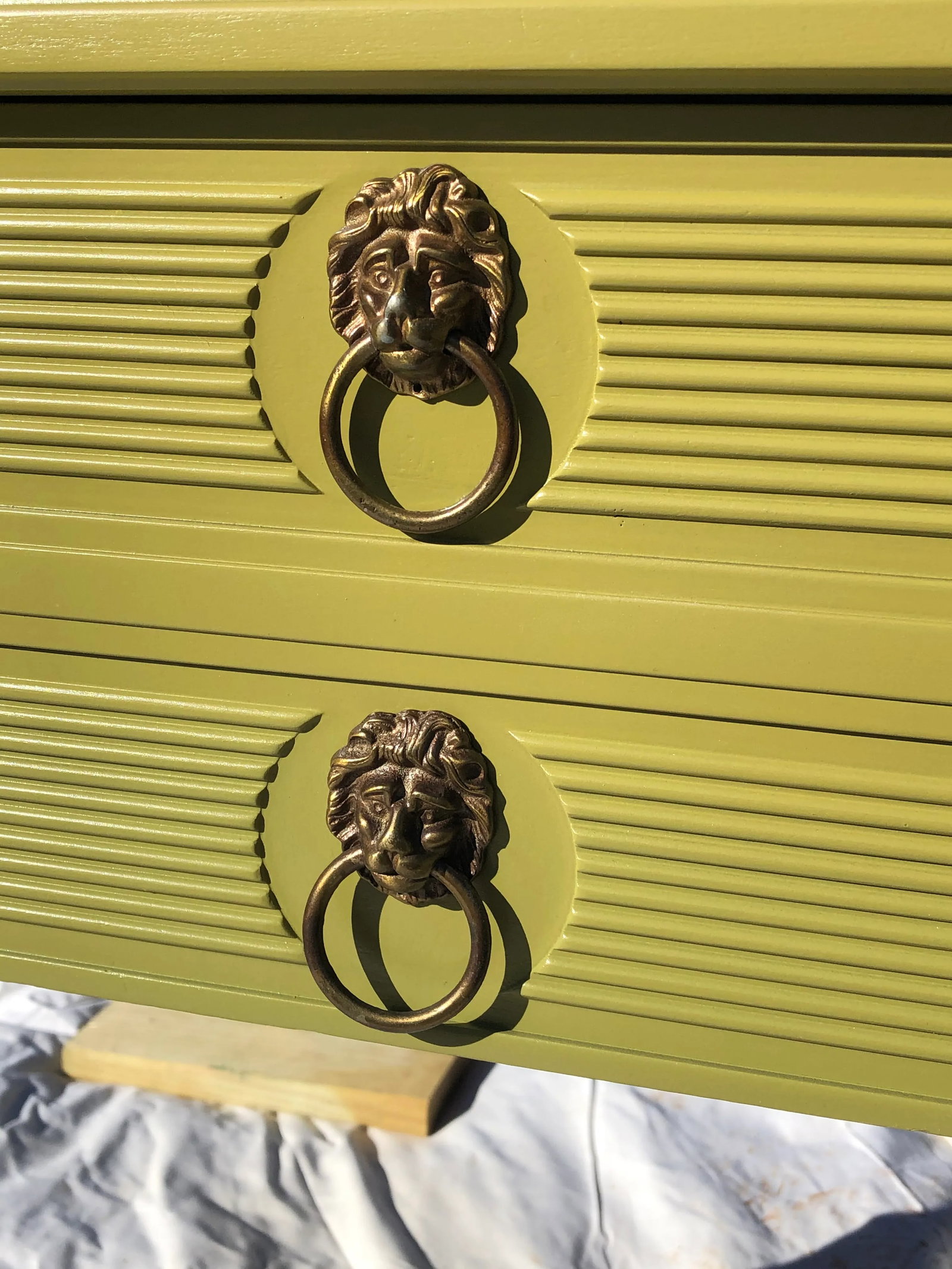 1950s Henredon Olive Green Side Table - 6