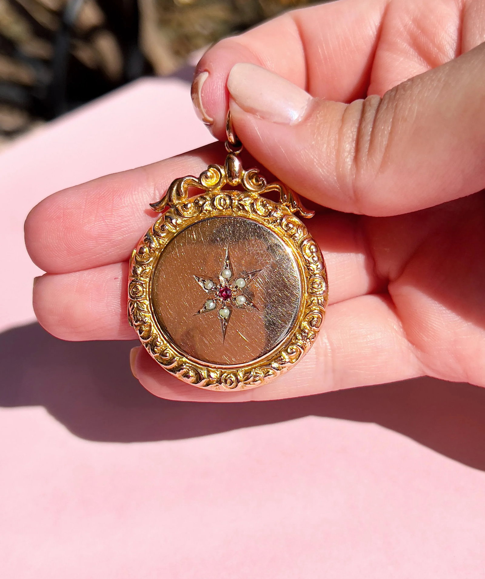 Antique Pearl & Garnet Celestial Star Locket, 9kt Back and Front - 5
