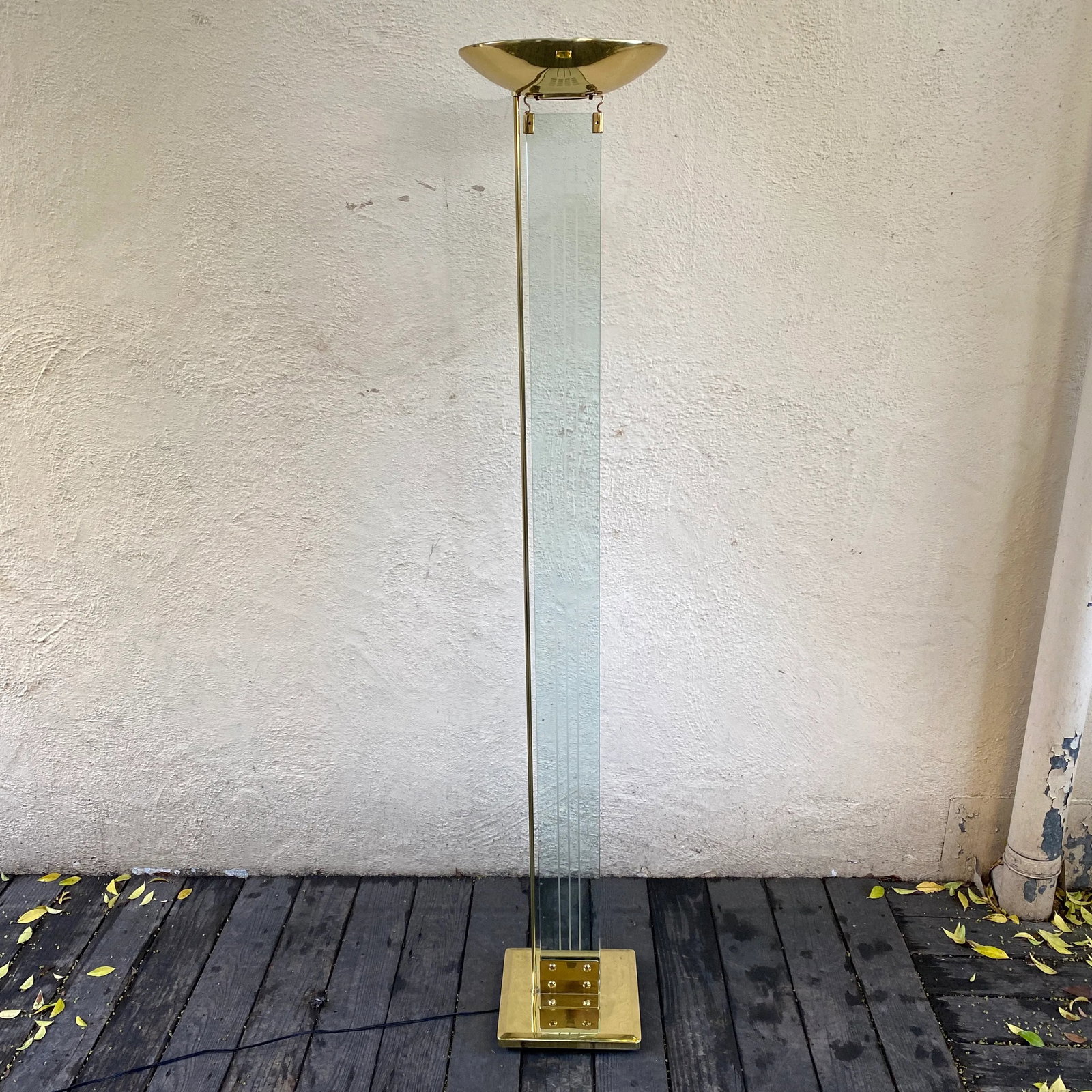 Vintage 1980's Glass and Brass Floor Lamp - 11