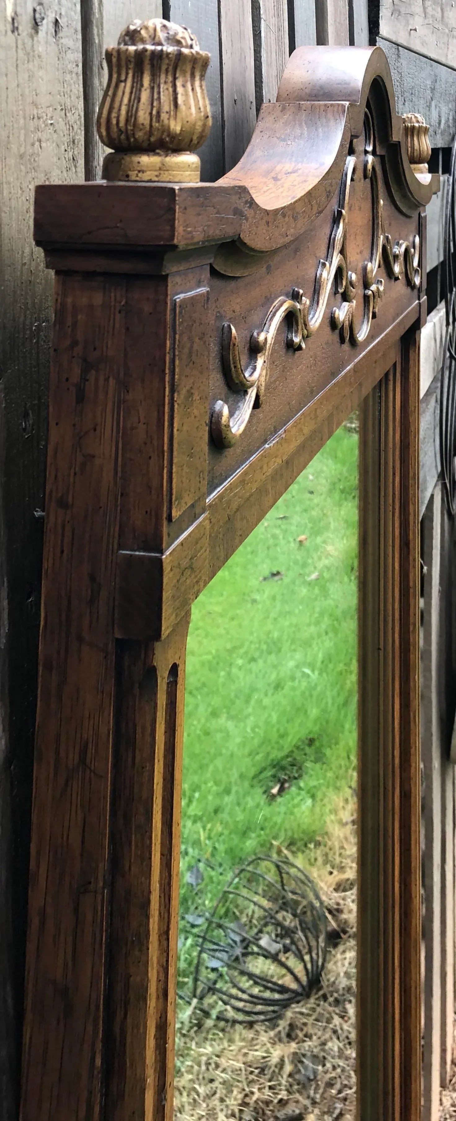 Vintage Mid 20th Century Drexel Heritage Walnut Mirror - 3