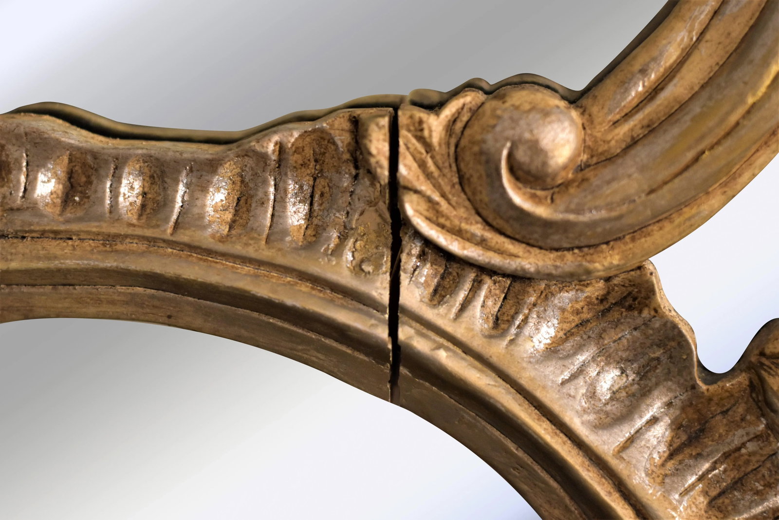 1980s John-Richard Collection Louis XV Style Carved Wall Mirrors - a Pair - 9