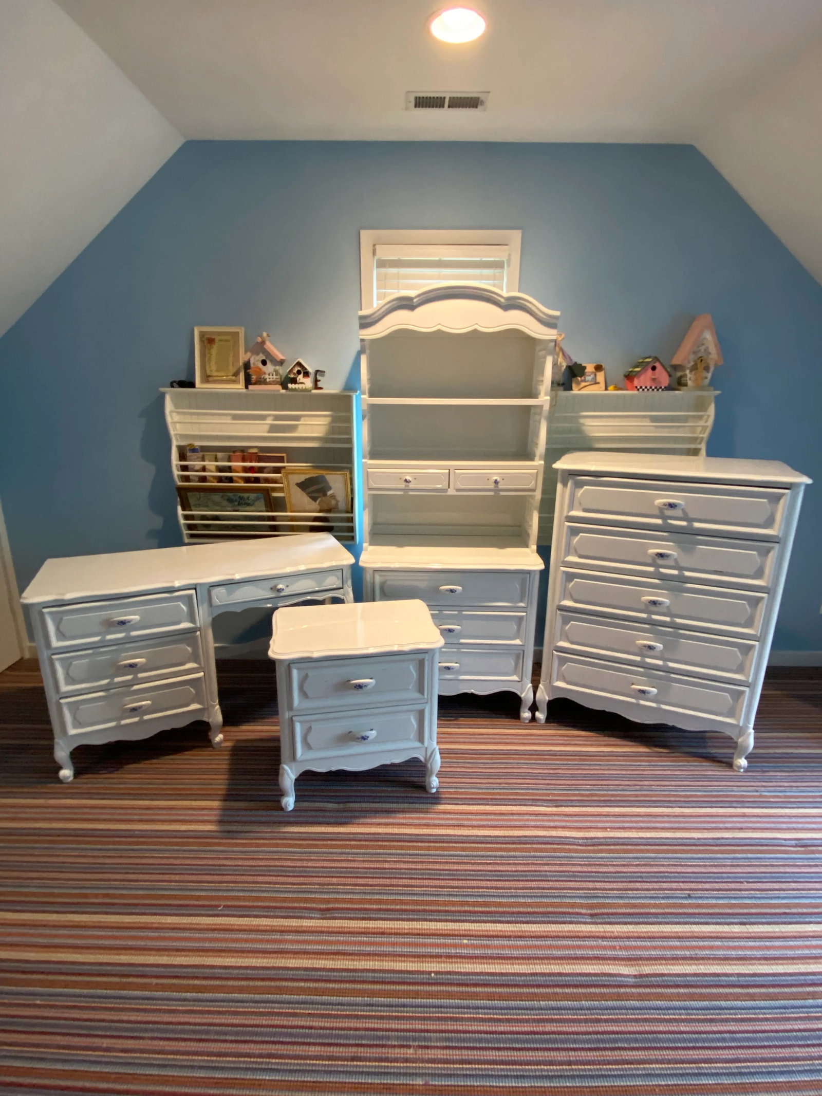 French Country White Vintage Narrow Dresser Base With Hutch Top - 5