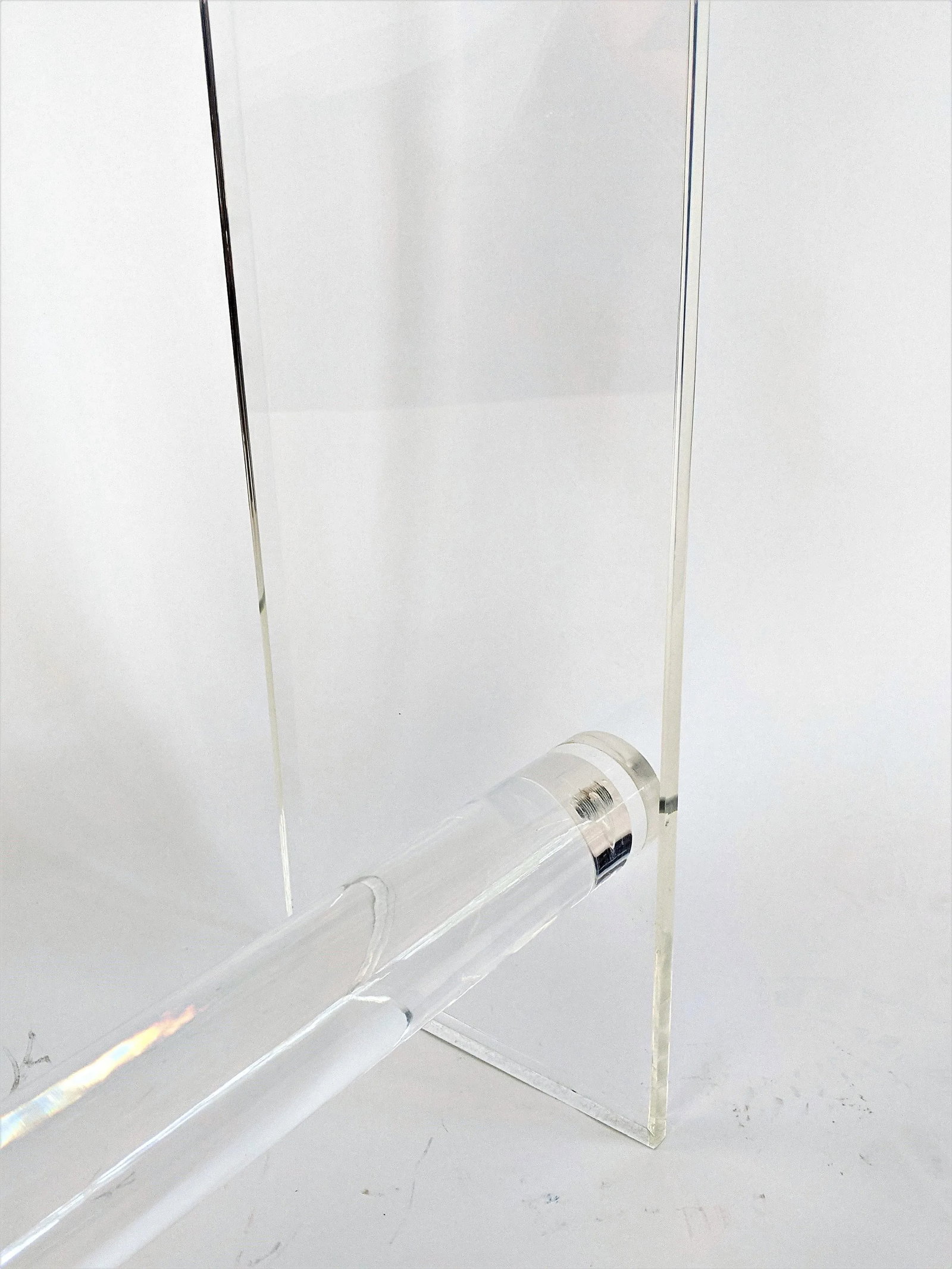 1970s Vintage Lucite Bar with Glass Top - 10
