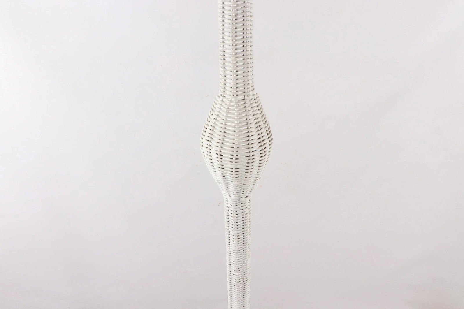 Vintage 1970s Mid Century Modern Tall Light White Rattan Wicker Floor Lamp - 4
