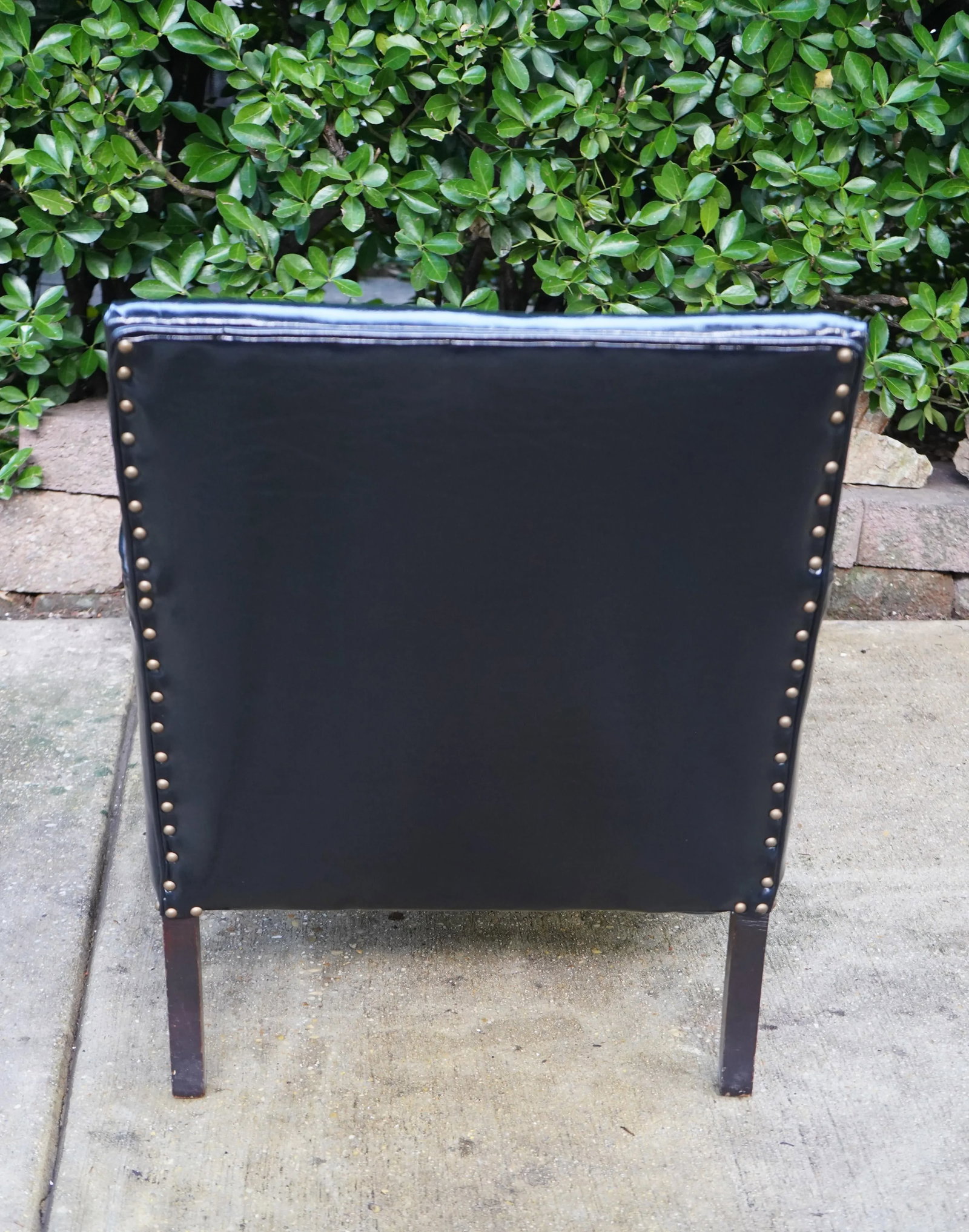1970s Vintage Black Patent Leather Club Chair - 4