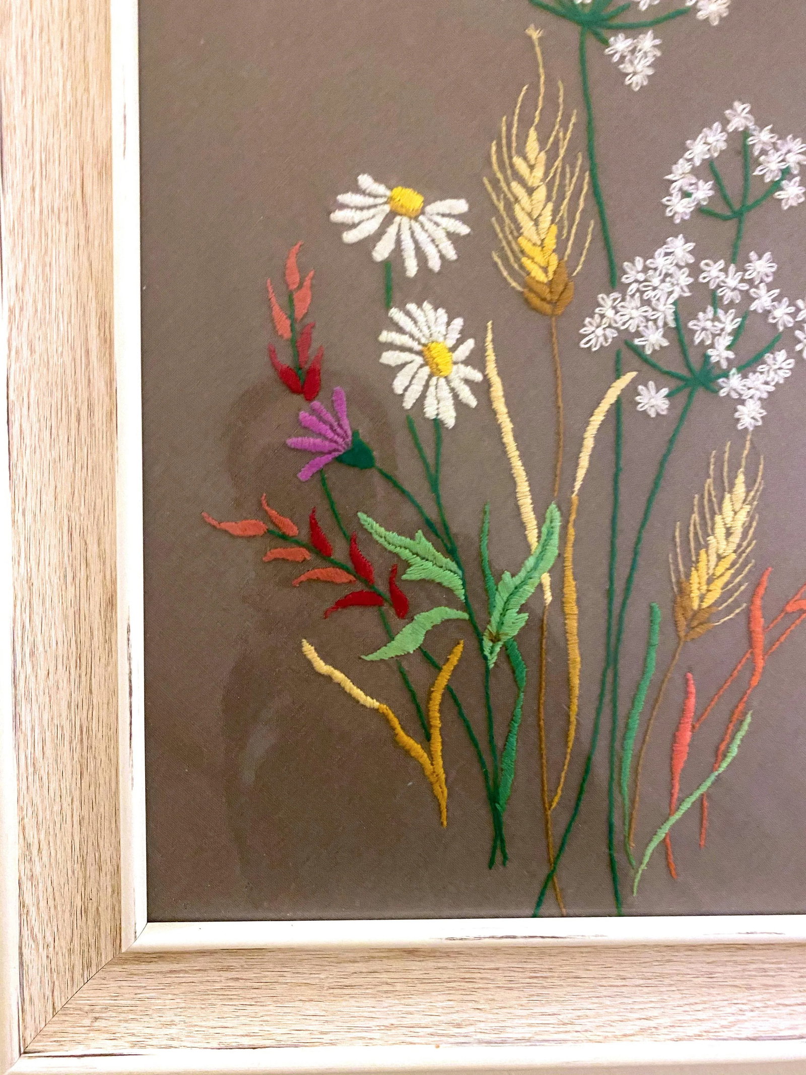Vintage Mid-Century Daisy Crewel Art - 5