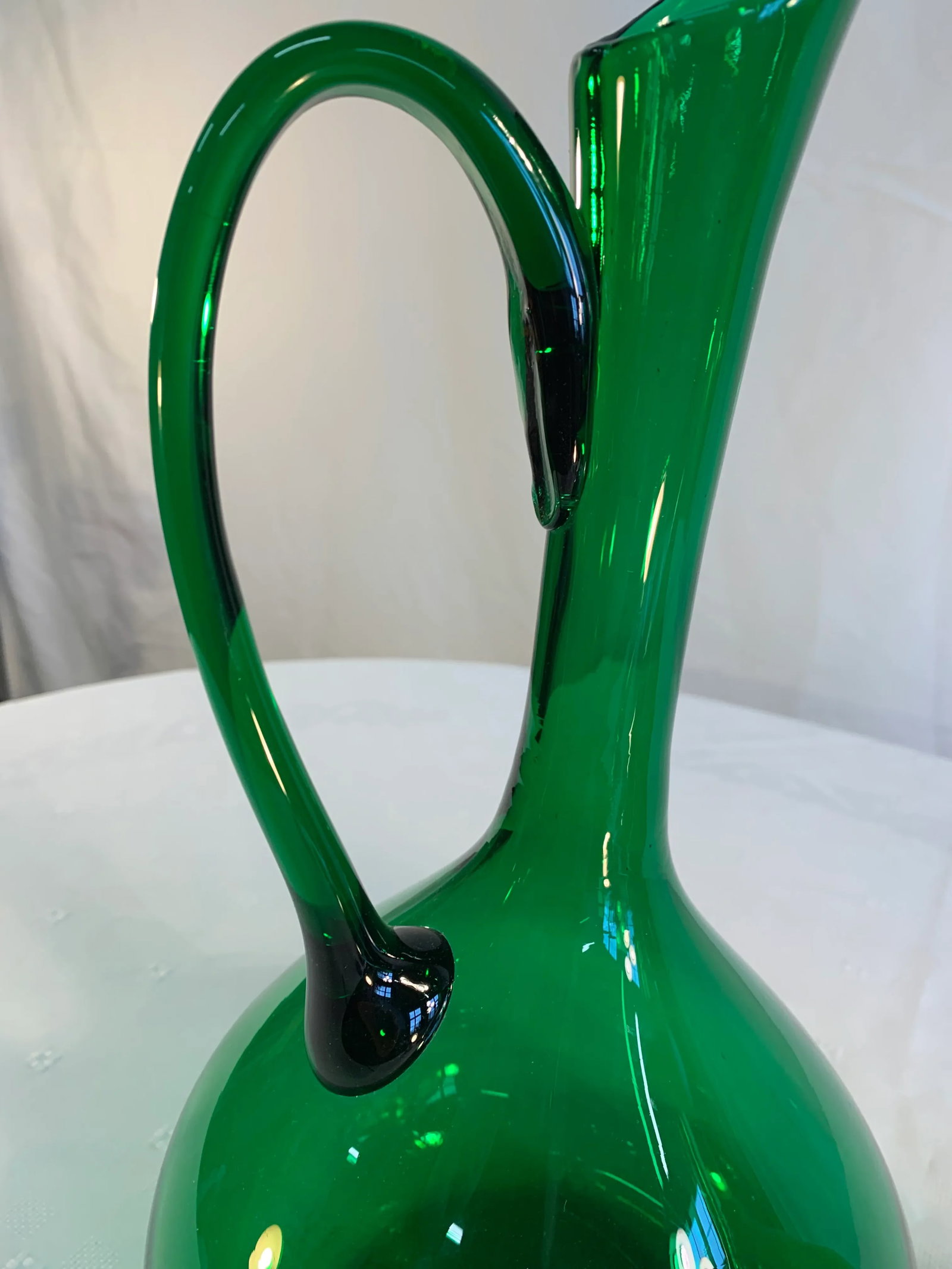 1940s Empoli Verde Mid-Century Italian Glass Pitchers Vases or Ewers - a Pair - 7