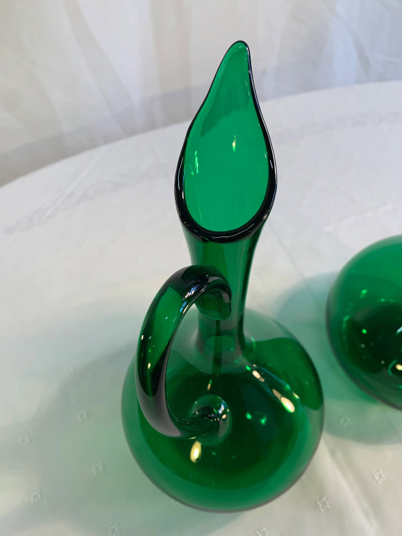 1940s Empoli Verde Mid-Century Italian Glass Pitchers Vases or Ewers - a Pair - 9