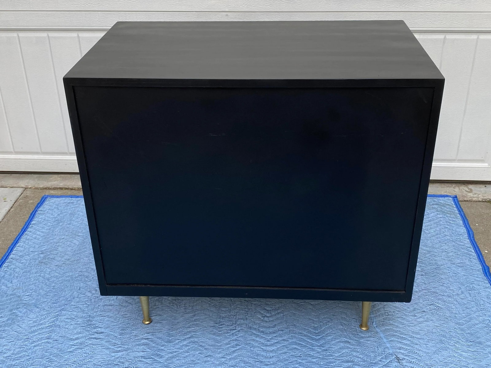Mid-Century Modern Cerused Finish Dresser Attributed to t.h. Robsjohn-Gibbings - 10
