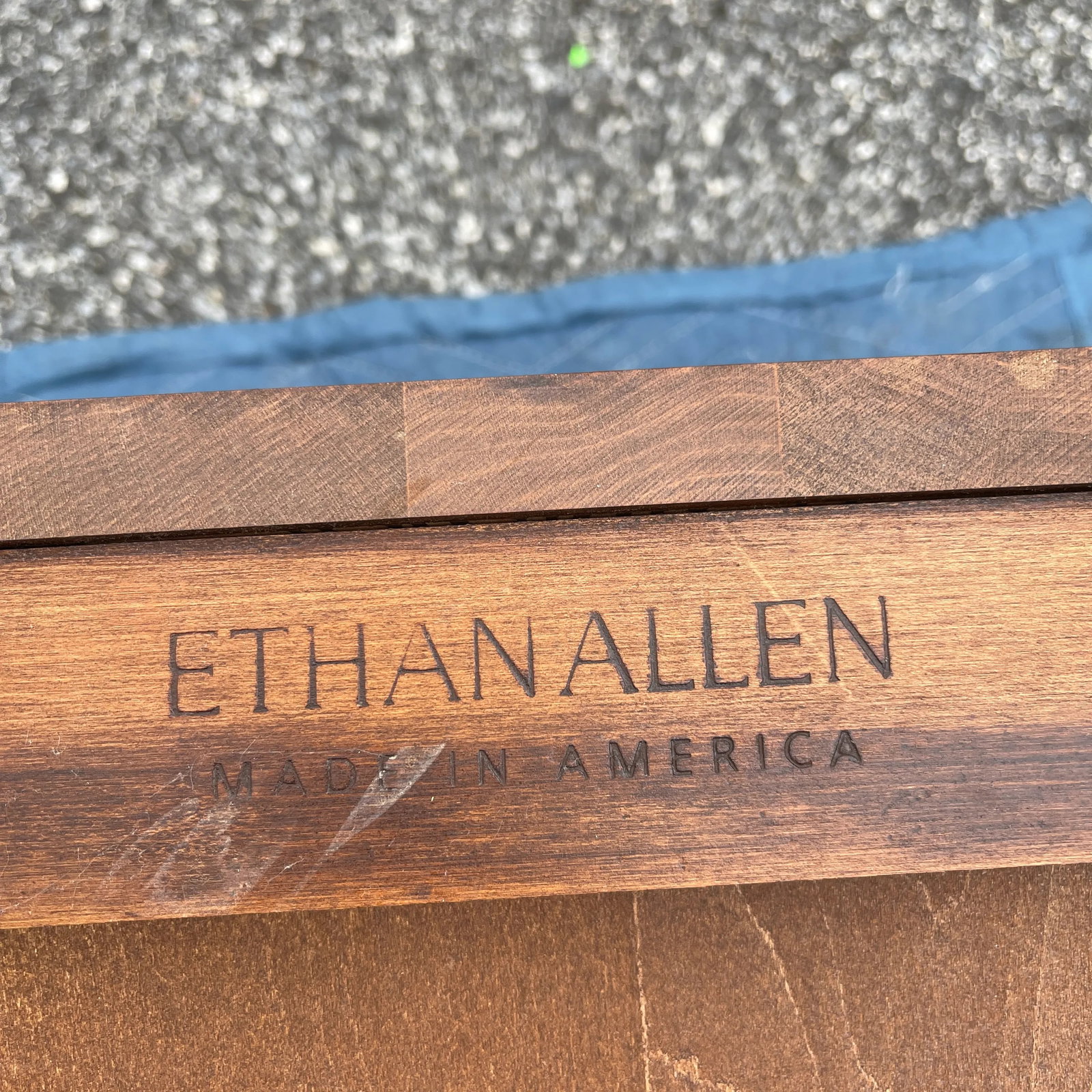 Ethan Allen Country Colors Rustic Traditional Maple Chairside Chest or Nightstand (14-9401) - 9