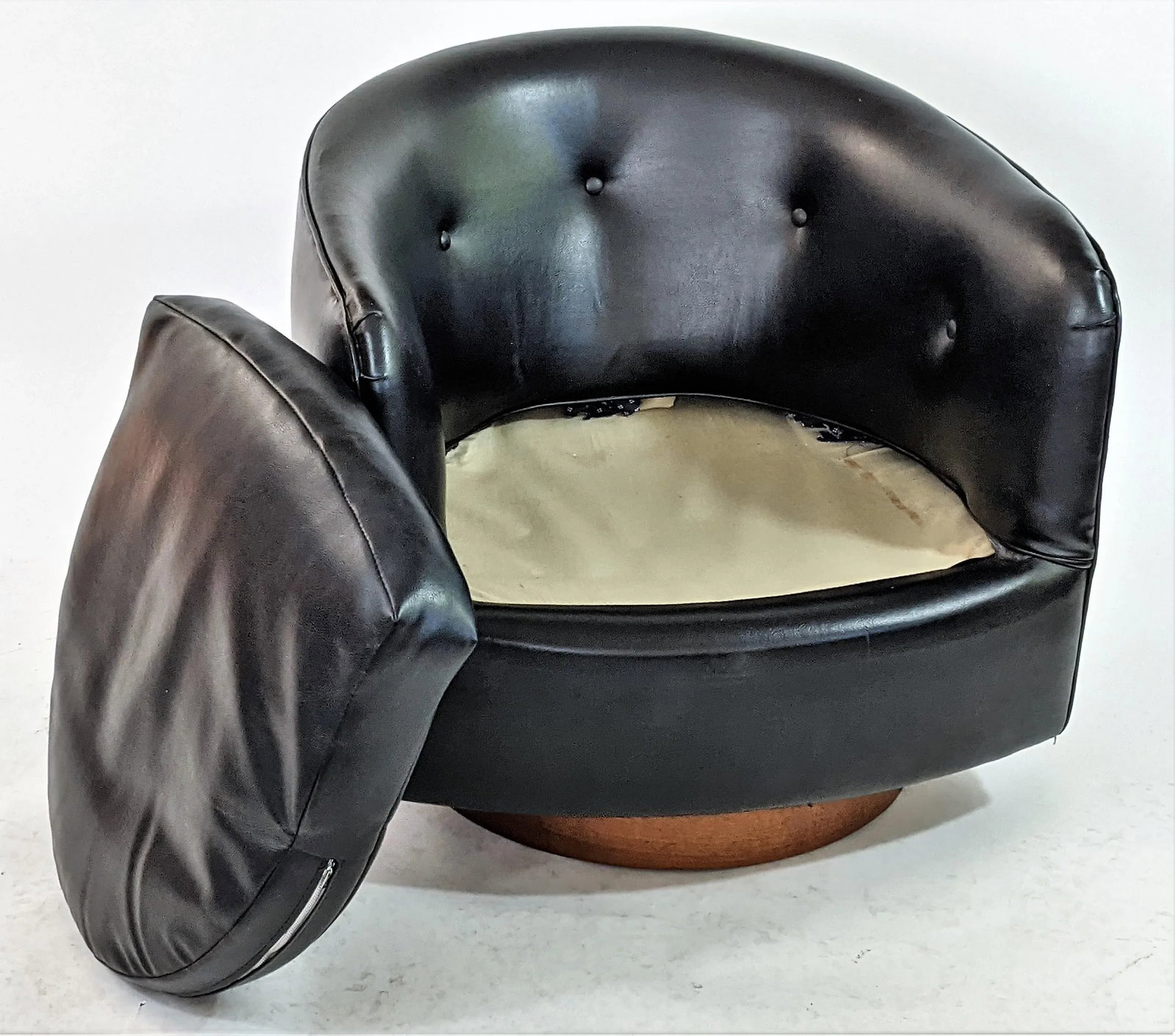 Vintage Thayer Coggins Swivel Tilt Tub Chair - 8
