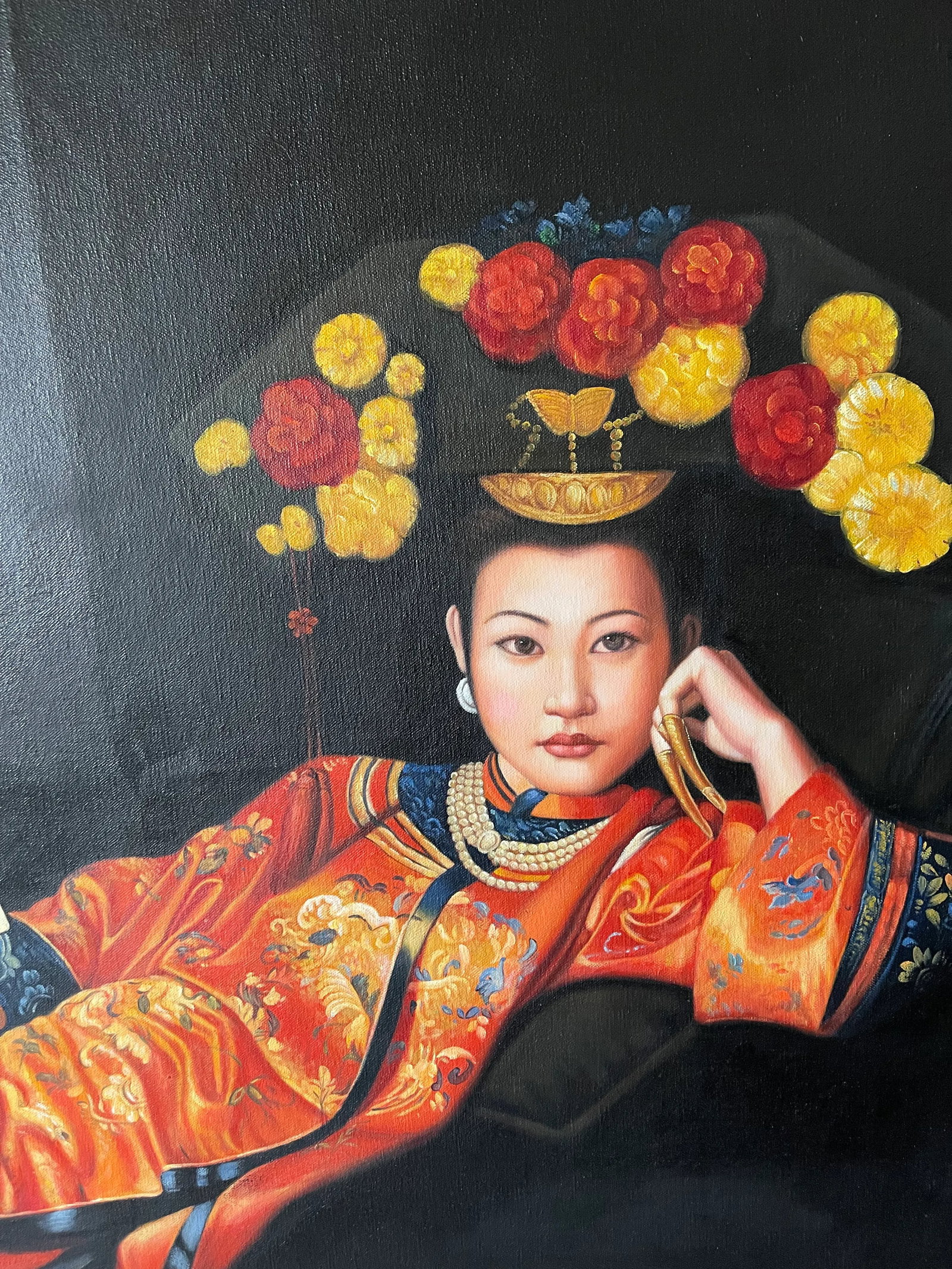 Late 20th Century Portrait Oil Painting of a Reclining Asian Woman with Fan - 4