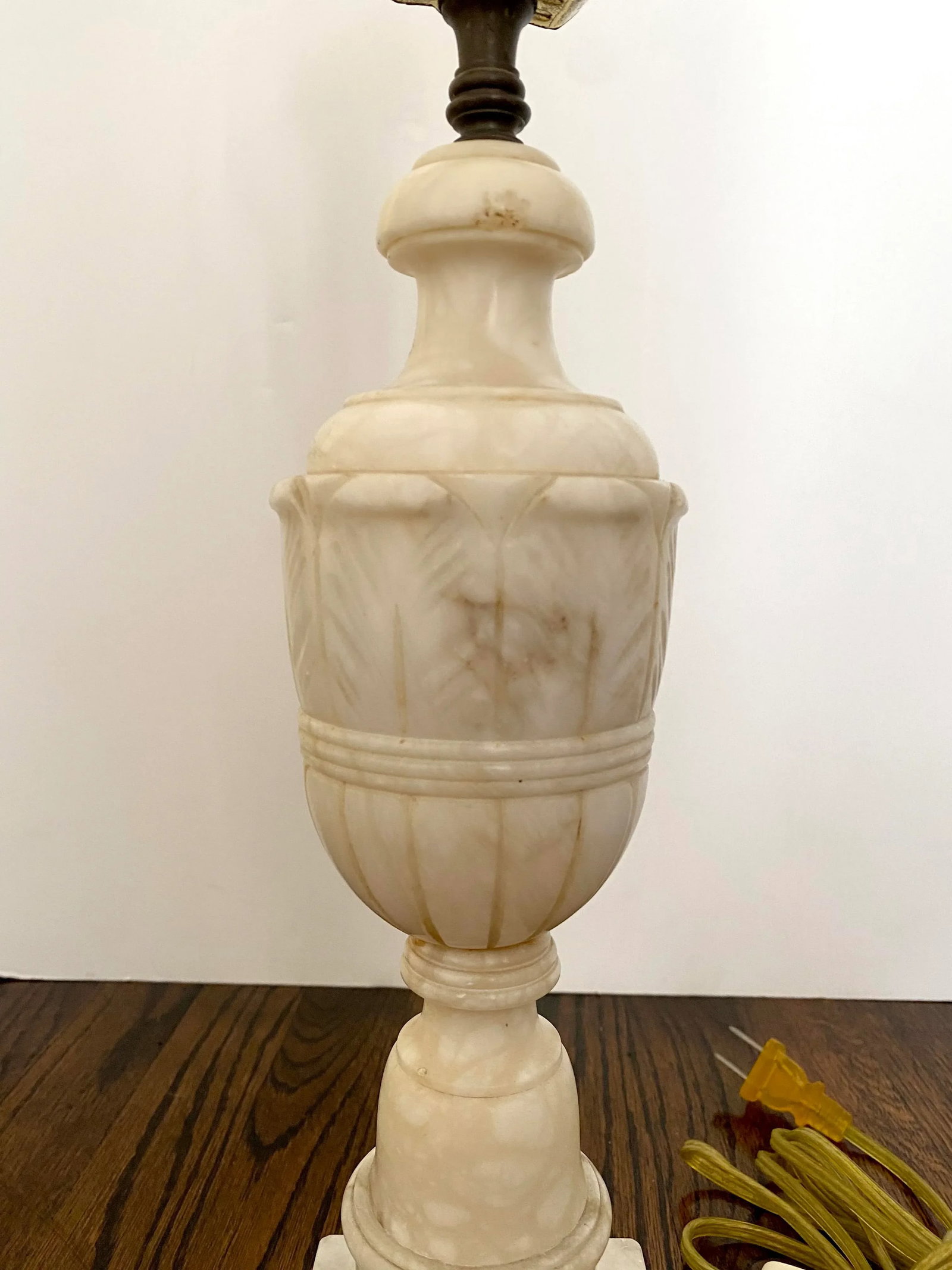 Vintage 1930s Alabaster Lamps - a Pair - 2
