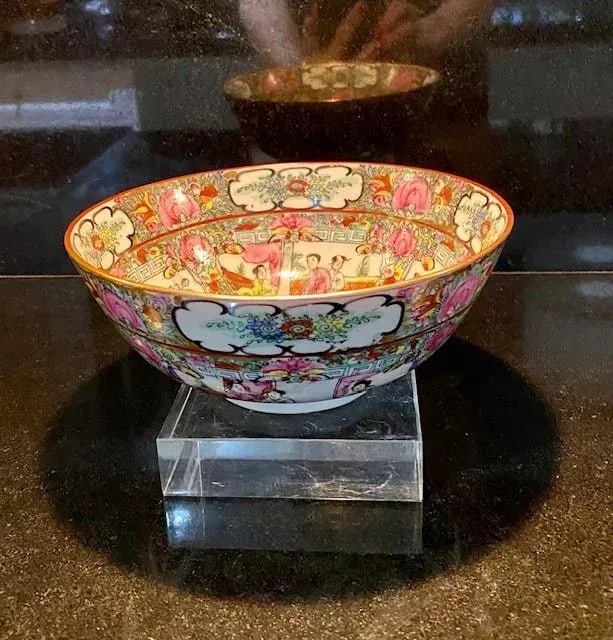 1930s Chinese Rose Canton Medallion Porcelain Dinnerware Set- 60 Pieces - 10