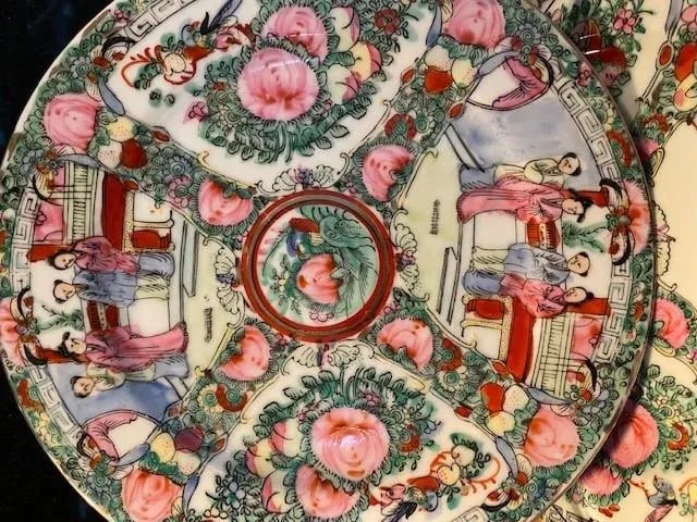 1930s Chinese Rose Canton Medallion Porcelain Dinnerware Set- 60 Pieces - 5