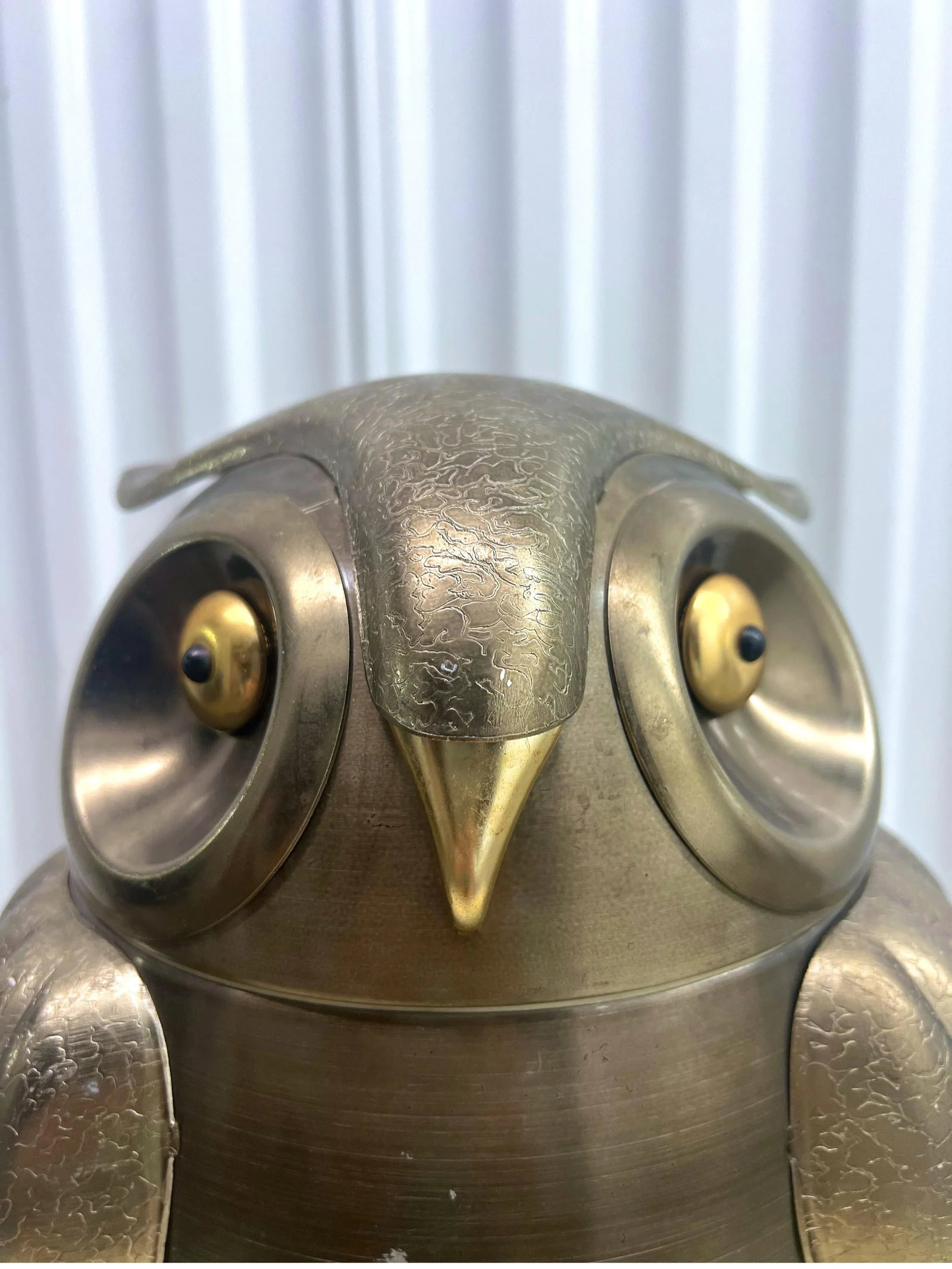 1970's Seymour Mann Italian Design Owl Form Ice Bucket. - 3