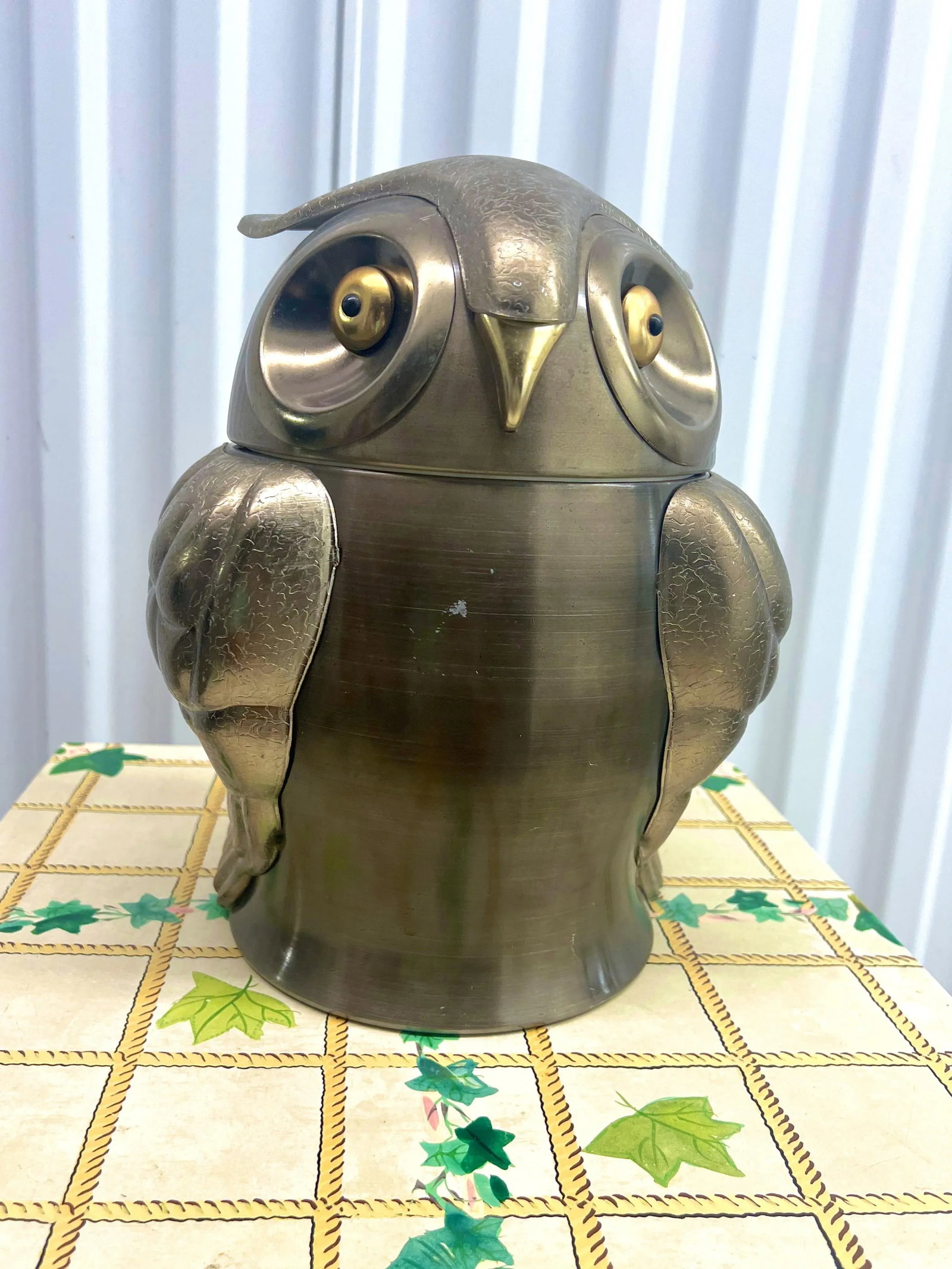 1970's Seymour Mann Italian Design Owl Form Ice Bucket. - 8