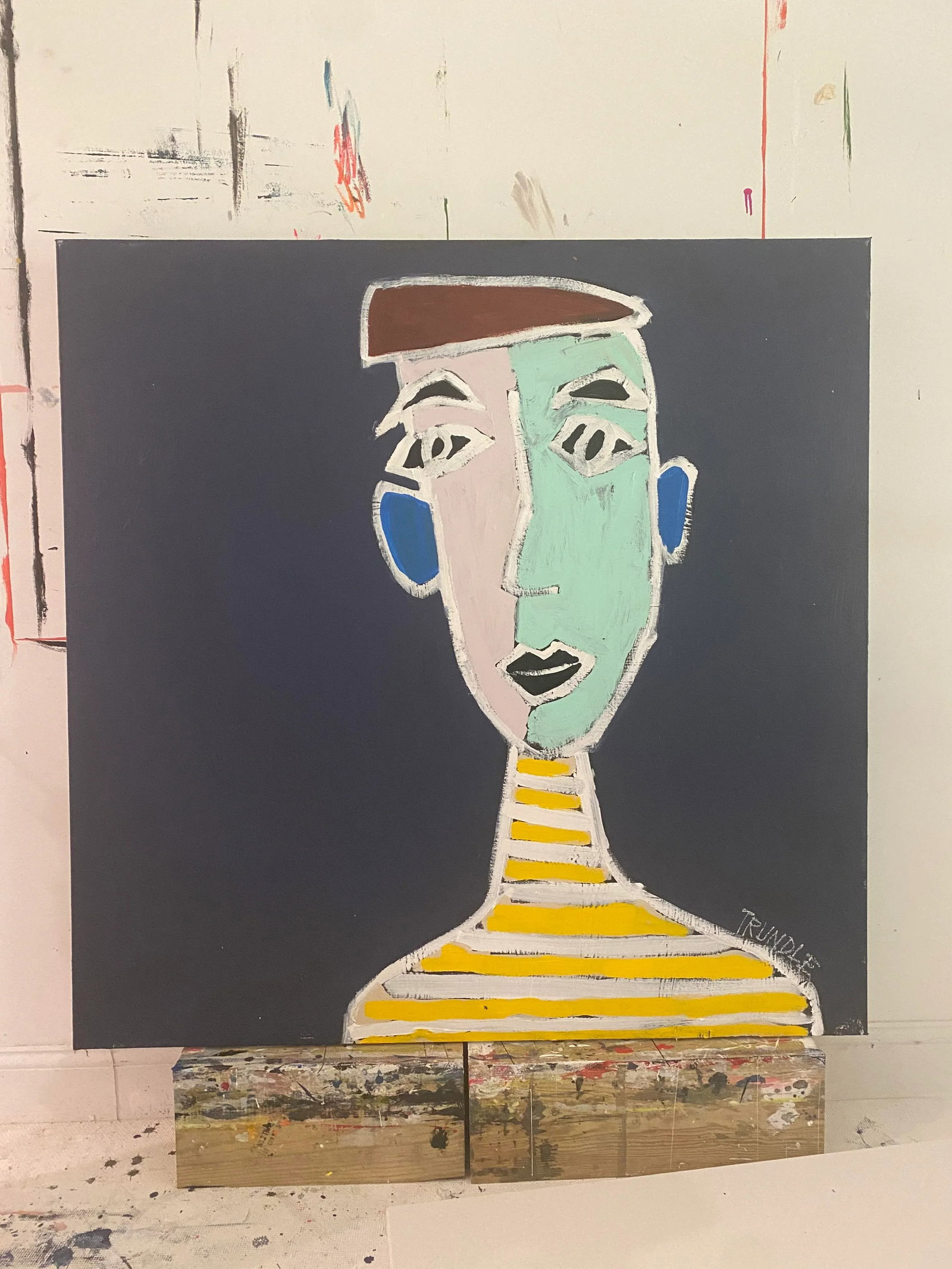 Sarah Trundle Contemporary Abstract Figure Painting, "He's a Solid Guy" - 3