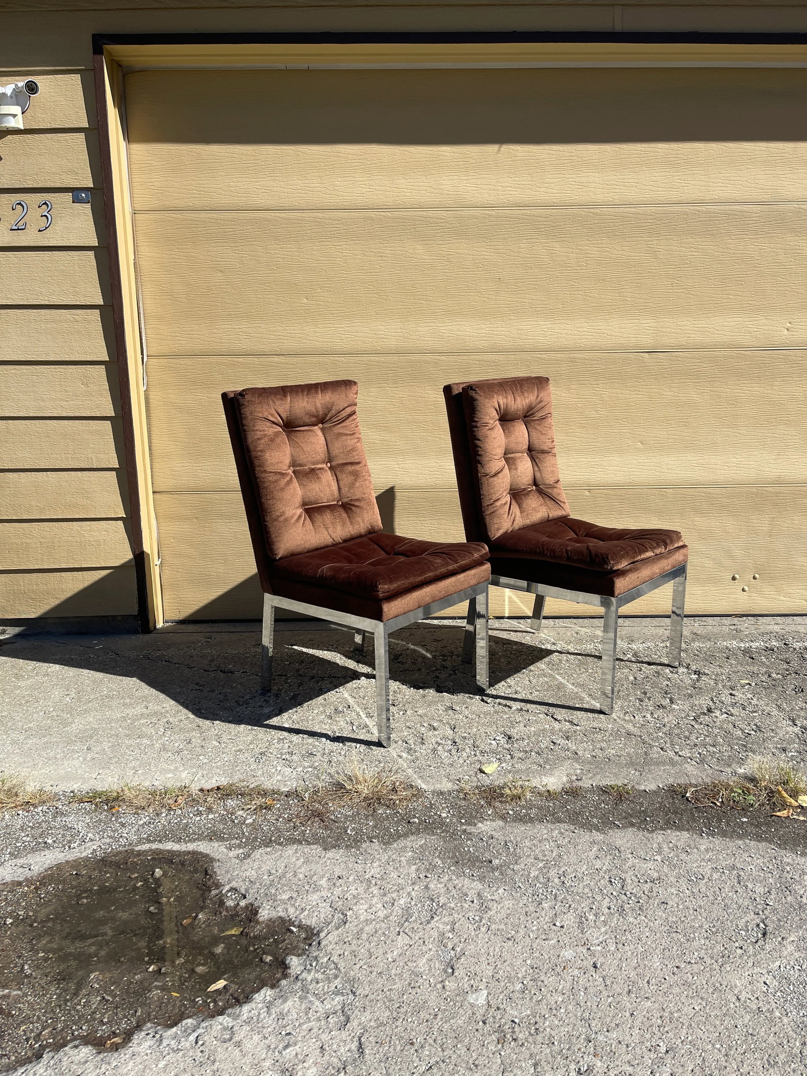 Late 20th Century Design Institute of America Chrome Side Chairs in the Style of Milo Baughman - a P - 13