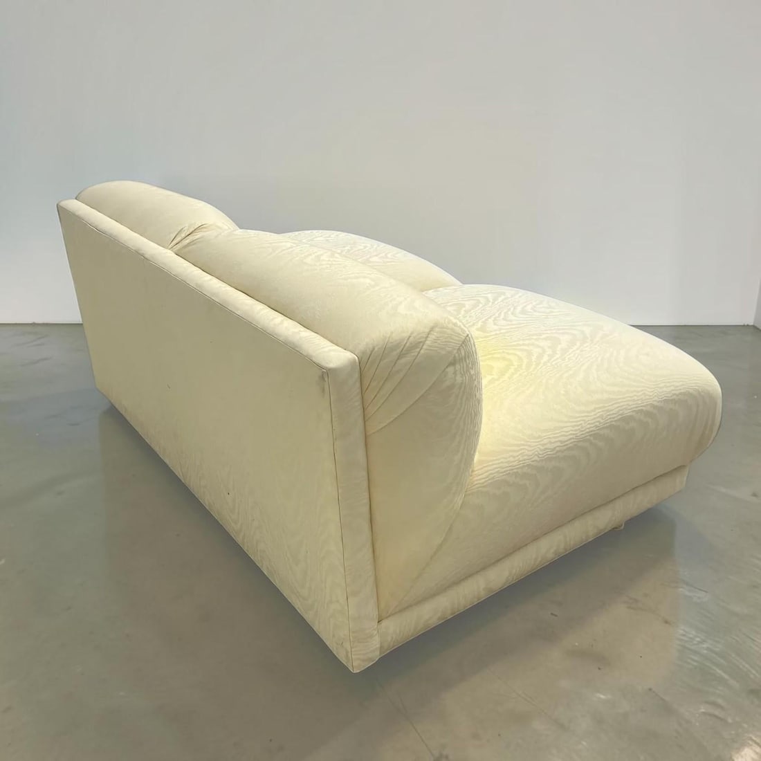 Vintage Bernhardt Brass Base Slipper Love Seat - 2