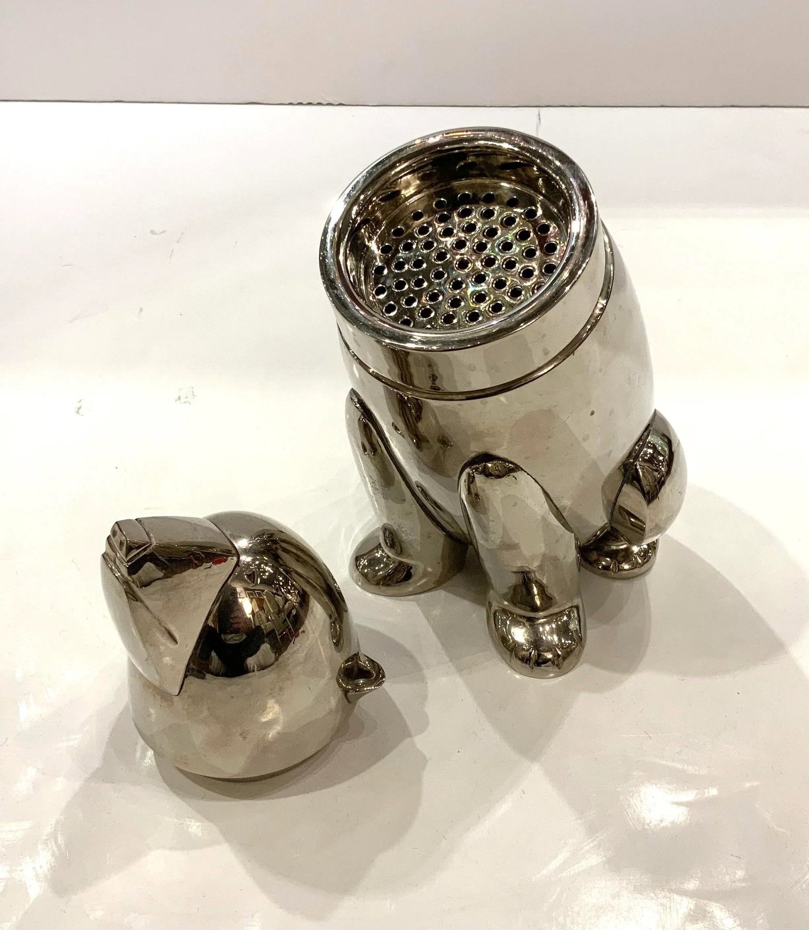 1950s Plated Silver Polar Bear Cocktail Shaker - 3