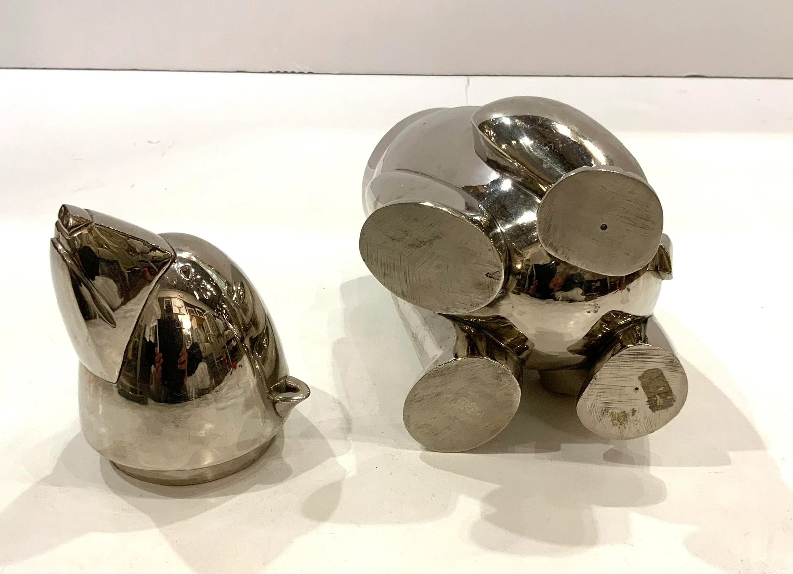 1950s Plated Silver Polar Bear Cocktail Shaker - 4