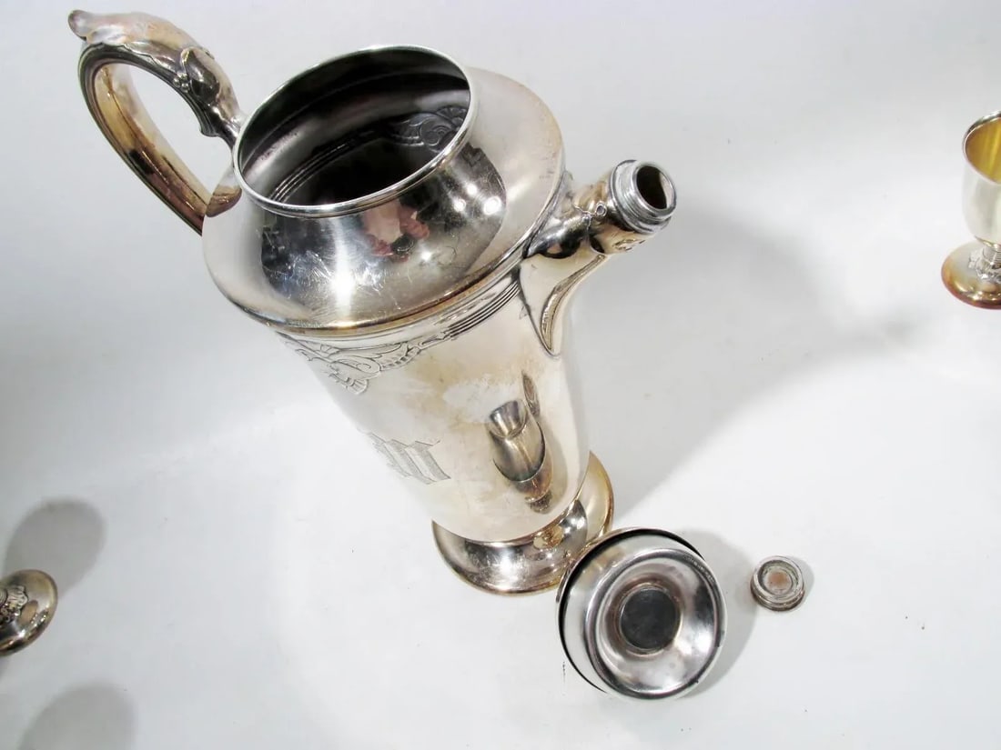 International Silver Guild Cadence Cocktail Shaker Set - Set of 7 - 9