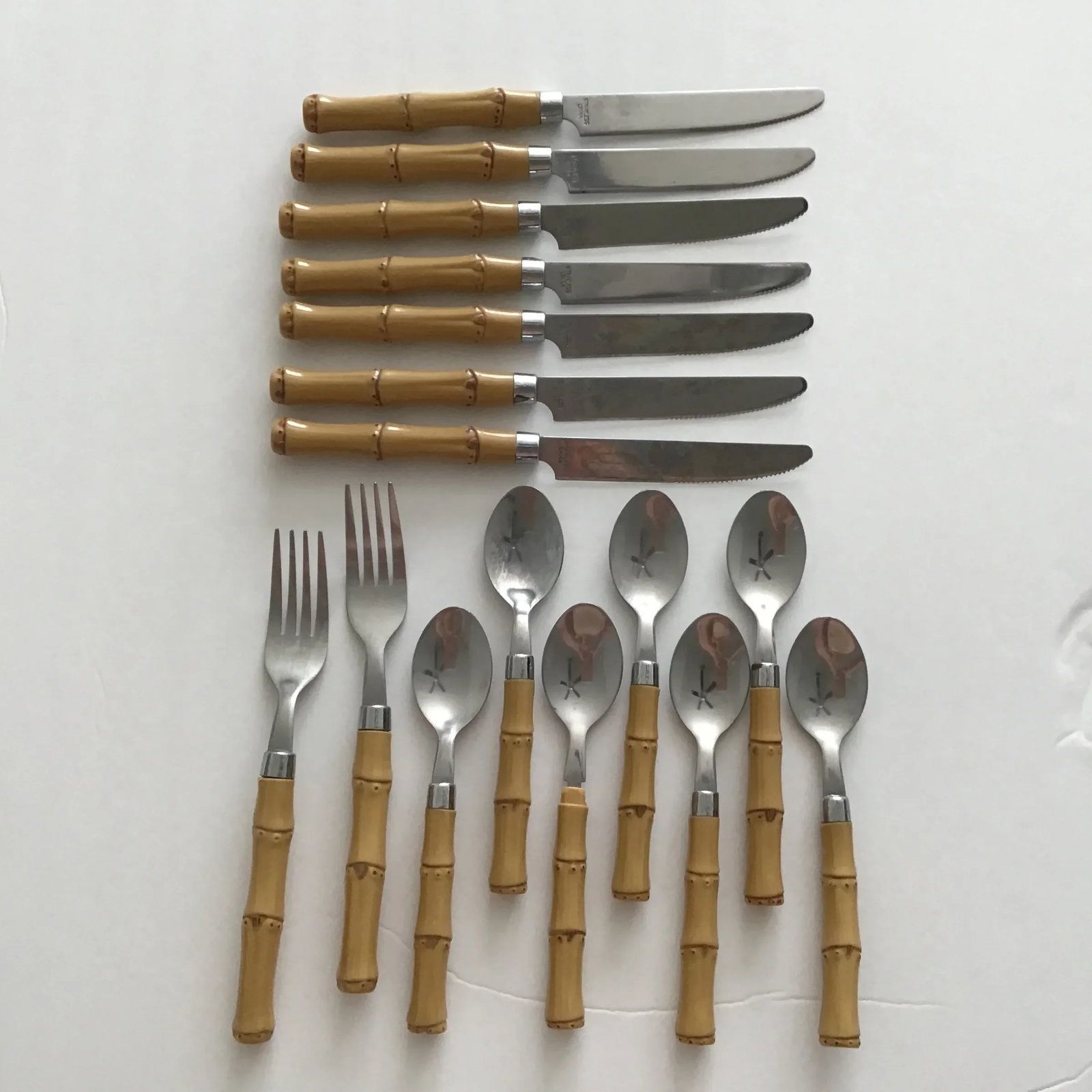 Bamboo Vintage Tableware Bamboo Handle Stainless Flatware Set of 16 Pieces - 10
