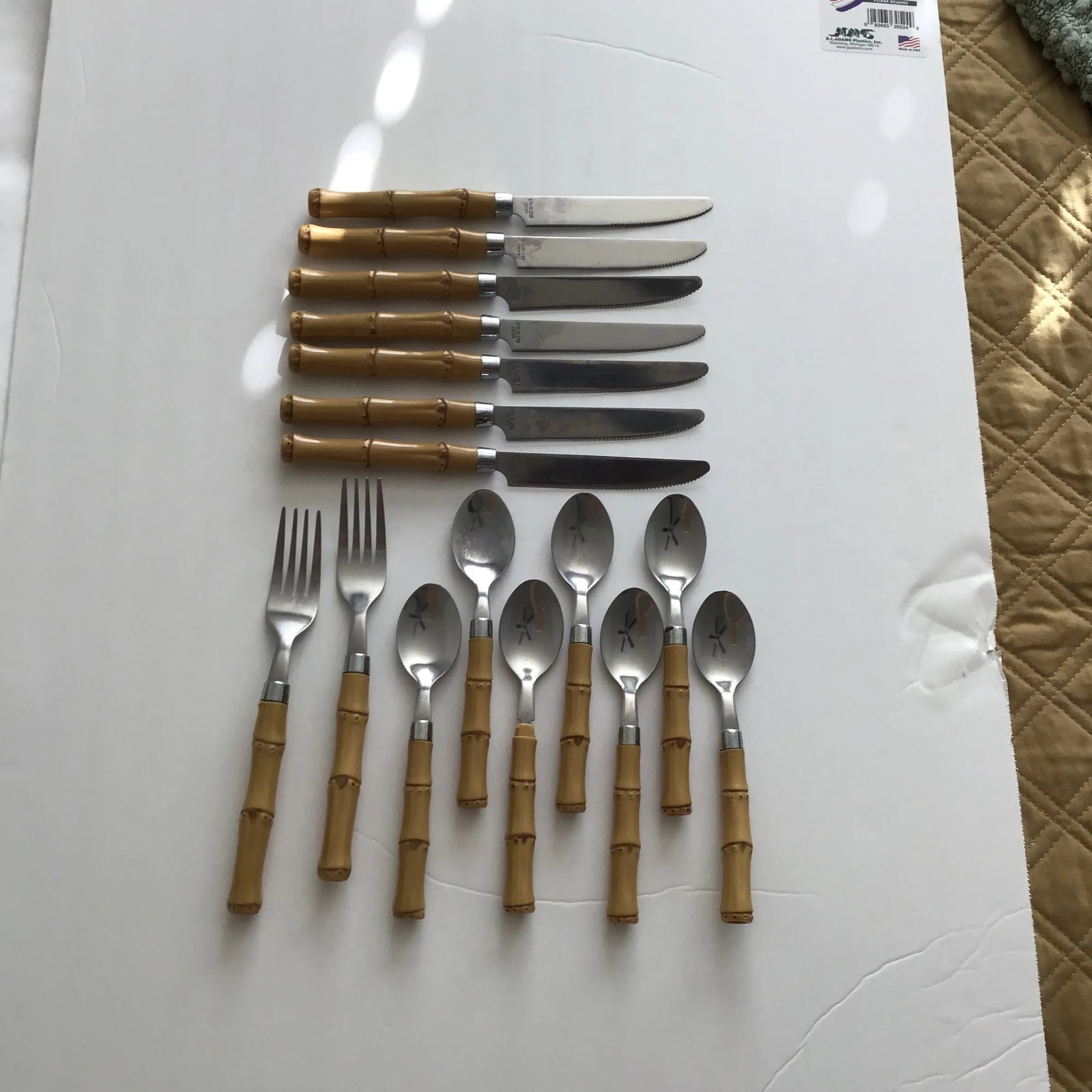 Bamboo Vintage Tableware Bamboo Handle Stainless Flatware Set of 16 Pieces - 3