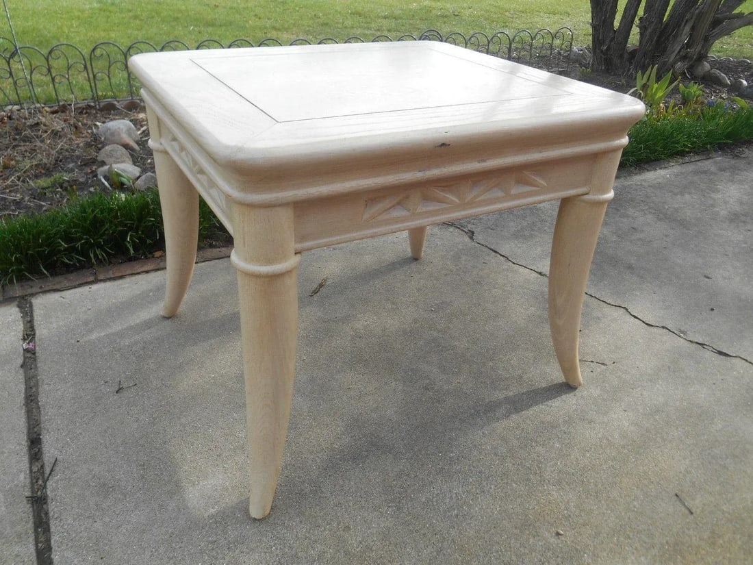 Henredon Cow Horn Legs Side Table - 2