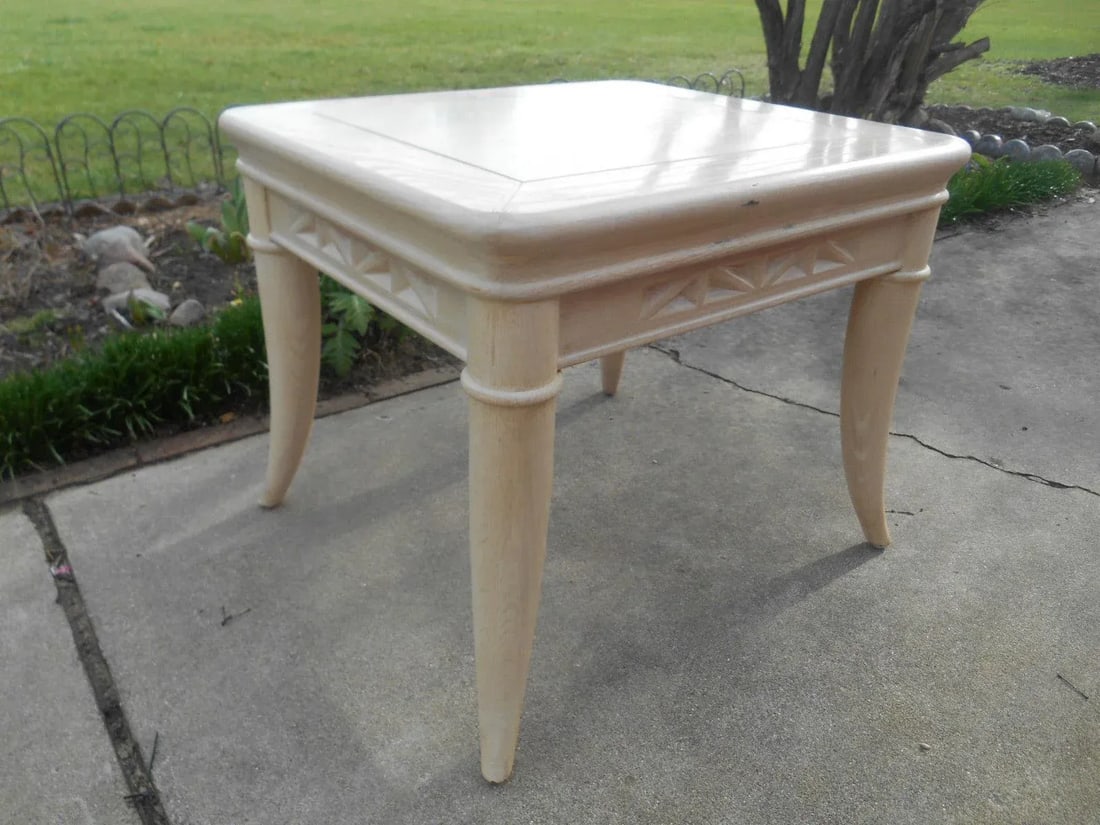 Henredon Cow Horn Legs Side Table - 3