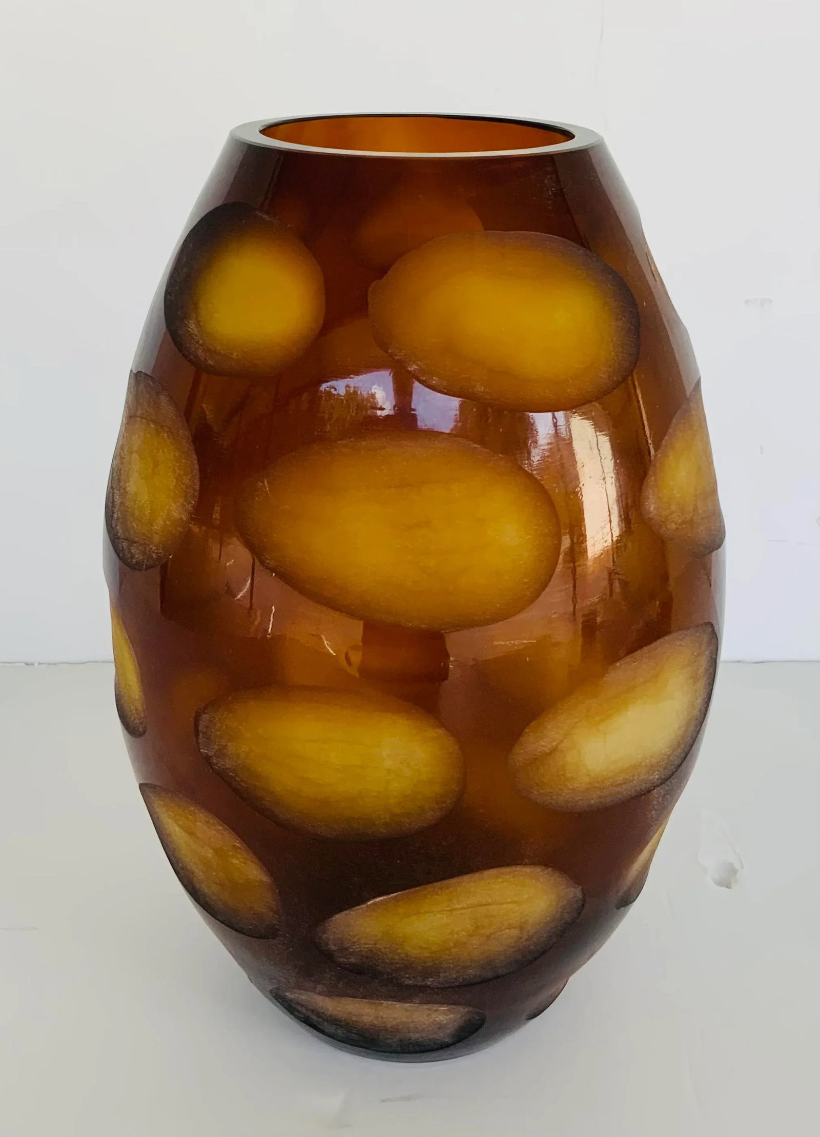 Theodore Alexander Modern Amber Cut Art Glass Vase - 4
