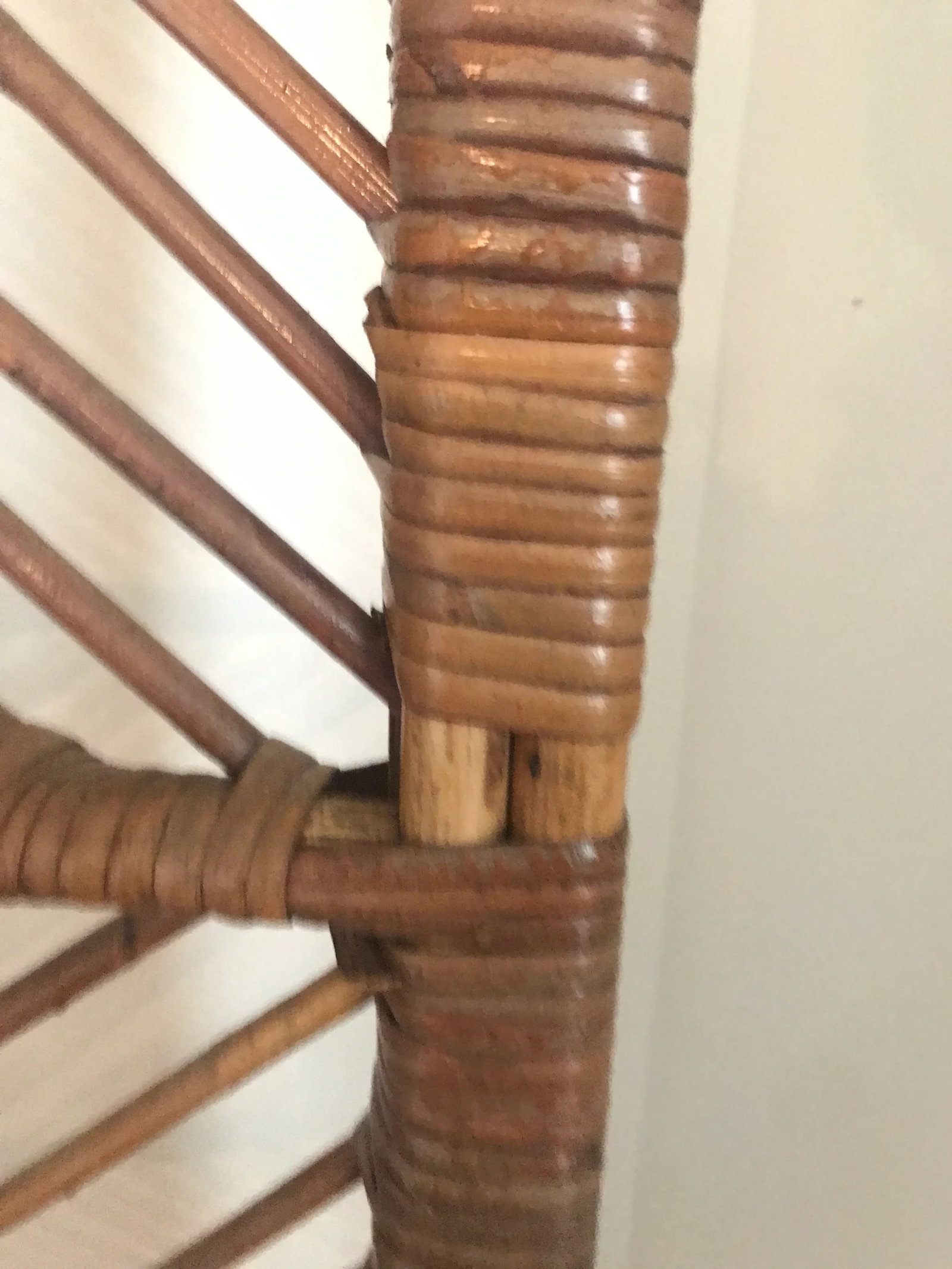 1960s Mid-Century Modern Rattan Room Divider Screen - 11