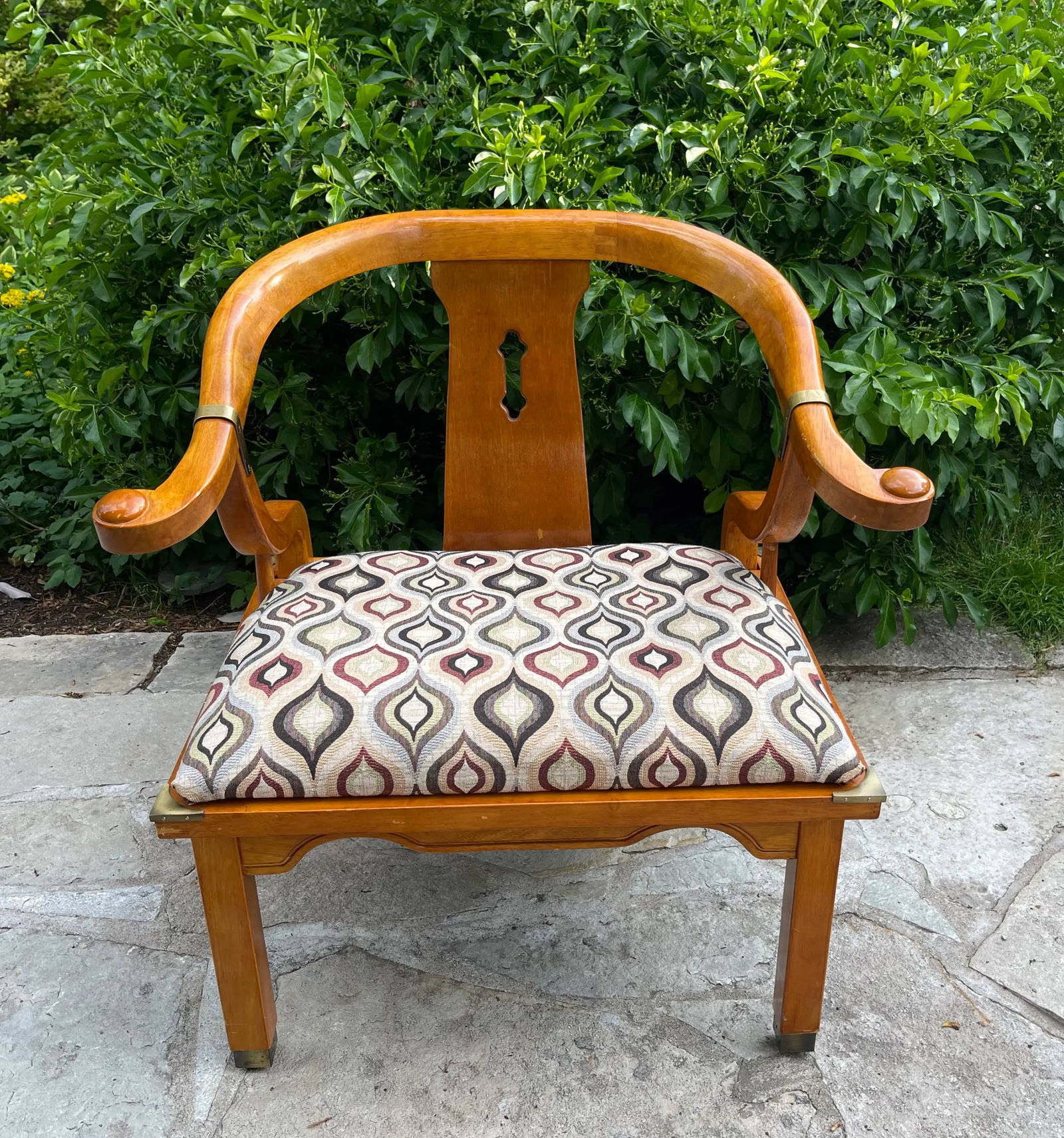 1960s James Mont Style Asian Chinoiserie Ming Horseshoe Chair by Century Furniture - 4