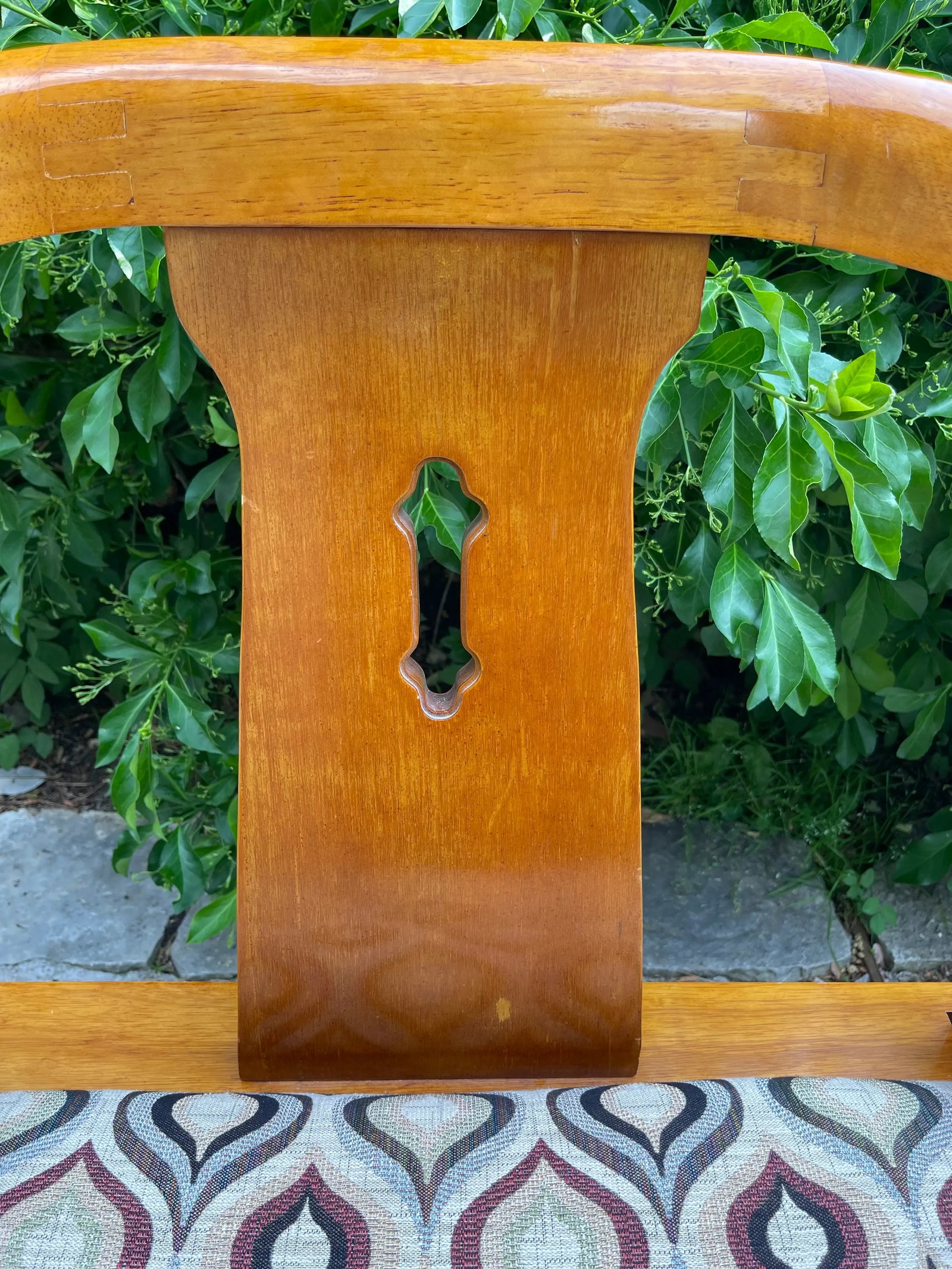 1960s James Mont Style Asian Chinoiserie Ming Horseshoe Chair by Century Furniture - 8