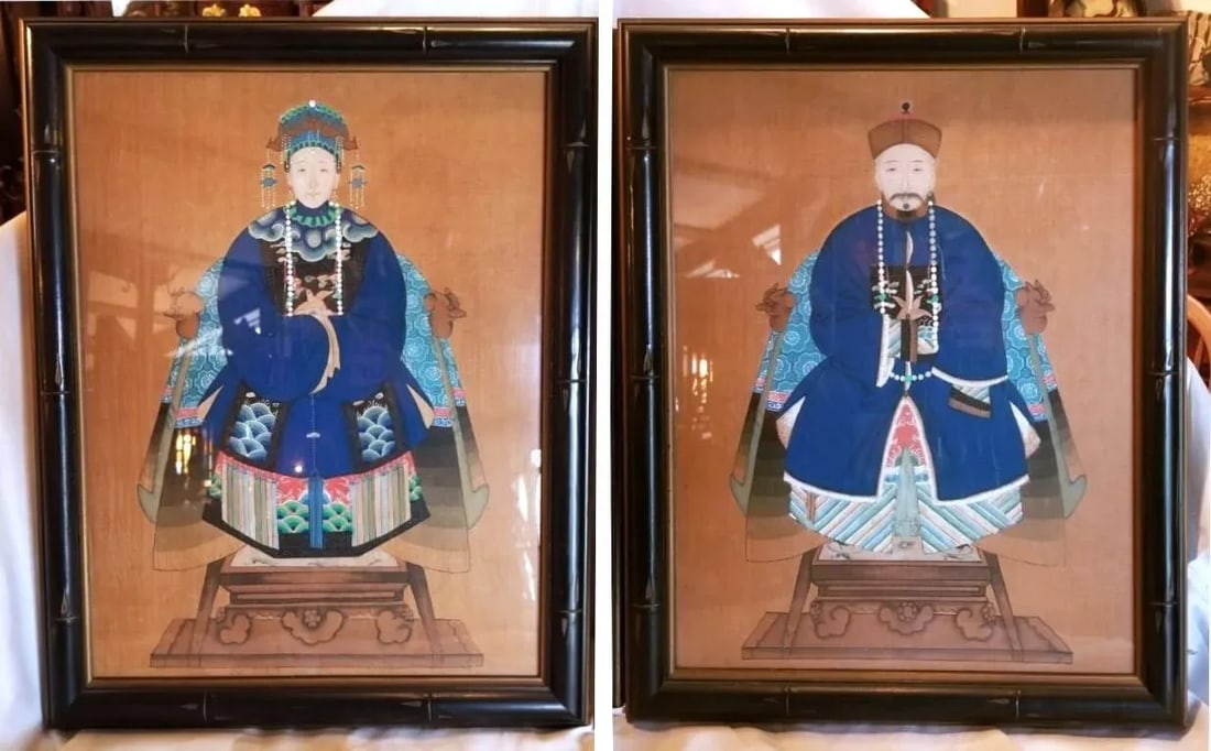 1930s Pair of Chinese Ancestorial Portrait Paintings, Framed - 9