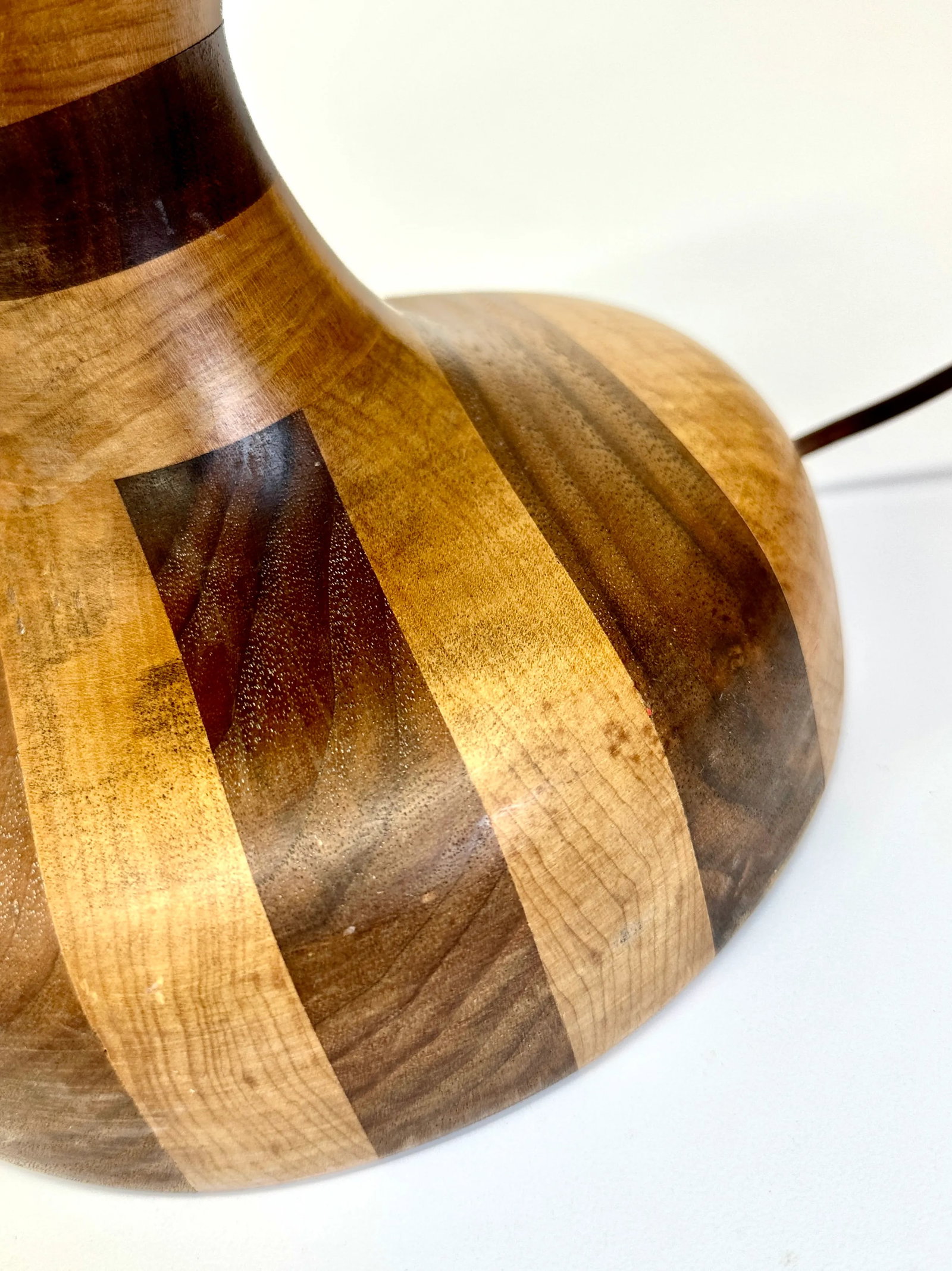2-Toned Striped Wooden Table Lamp - 11