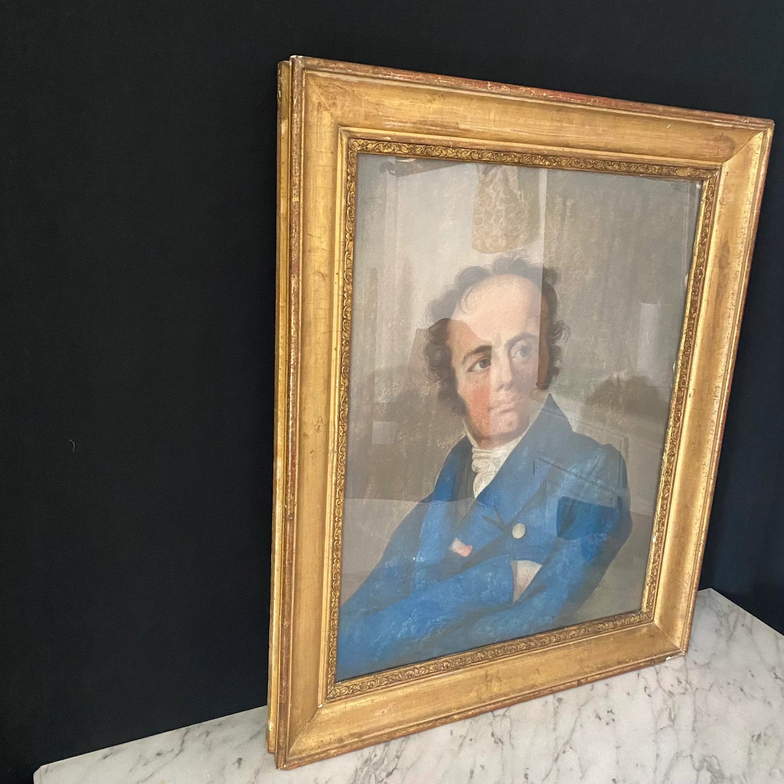 Early 19th Century Early French Pastel Portrait of Thinking Man in Waistcoat, in Gold Gilt Frame - 6