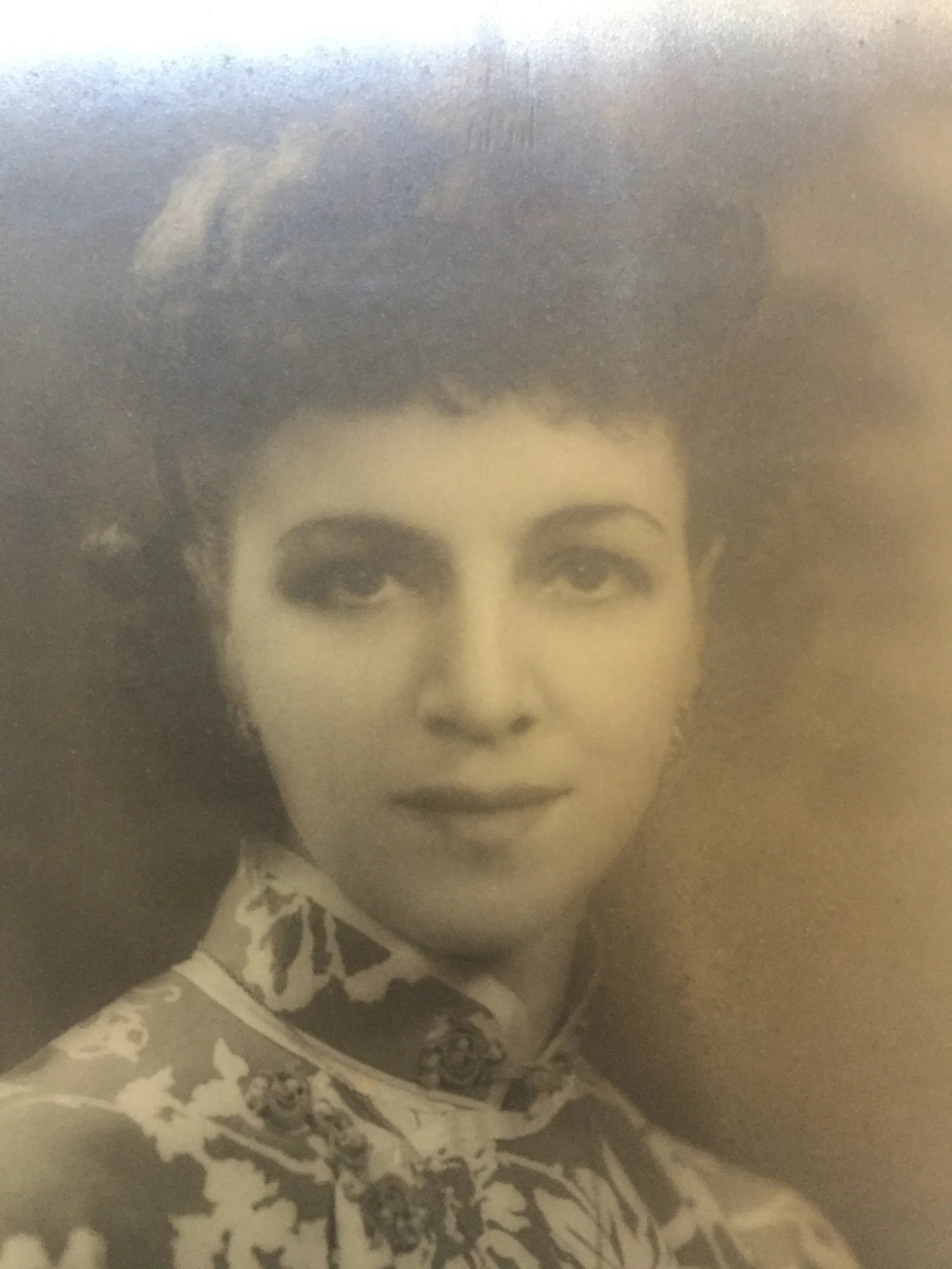 Original Photograph of an Actress by the Photographer Arnold Genthe - 4