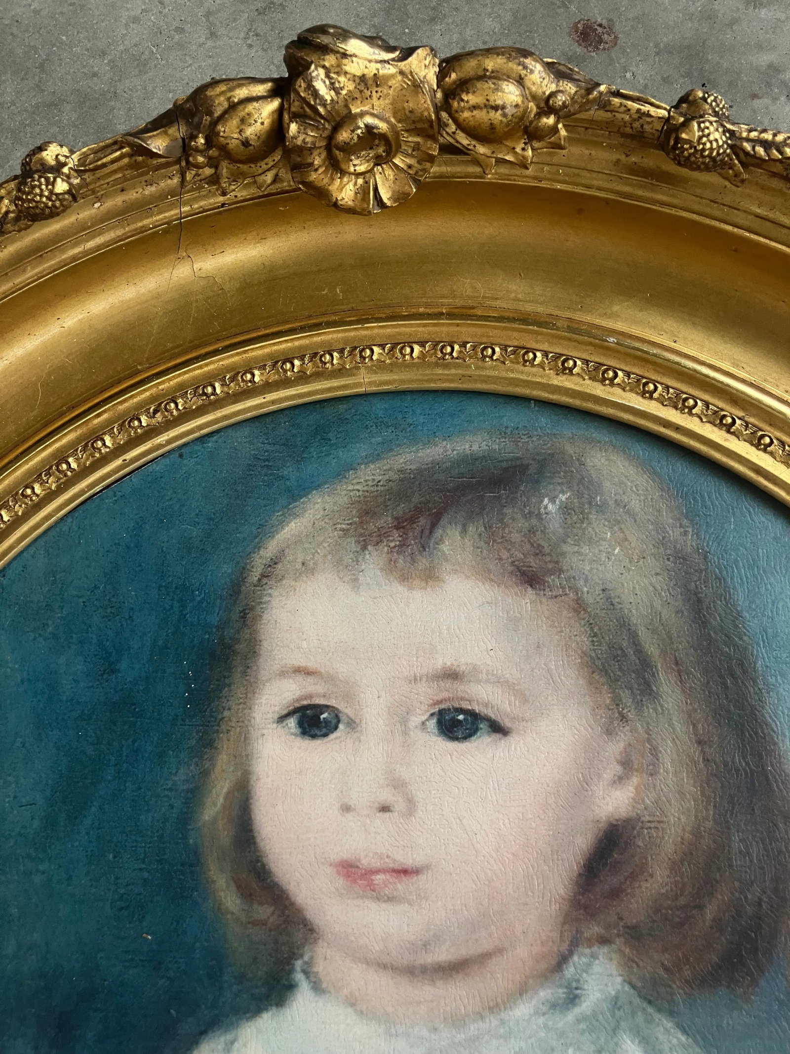 School of Paris, French Oil on Canvas Painting of Young Child Portrait Dressed in Lace Finery, Origi - 7