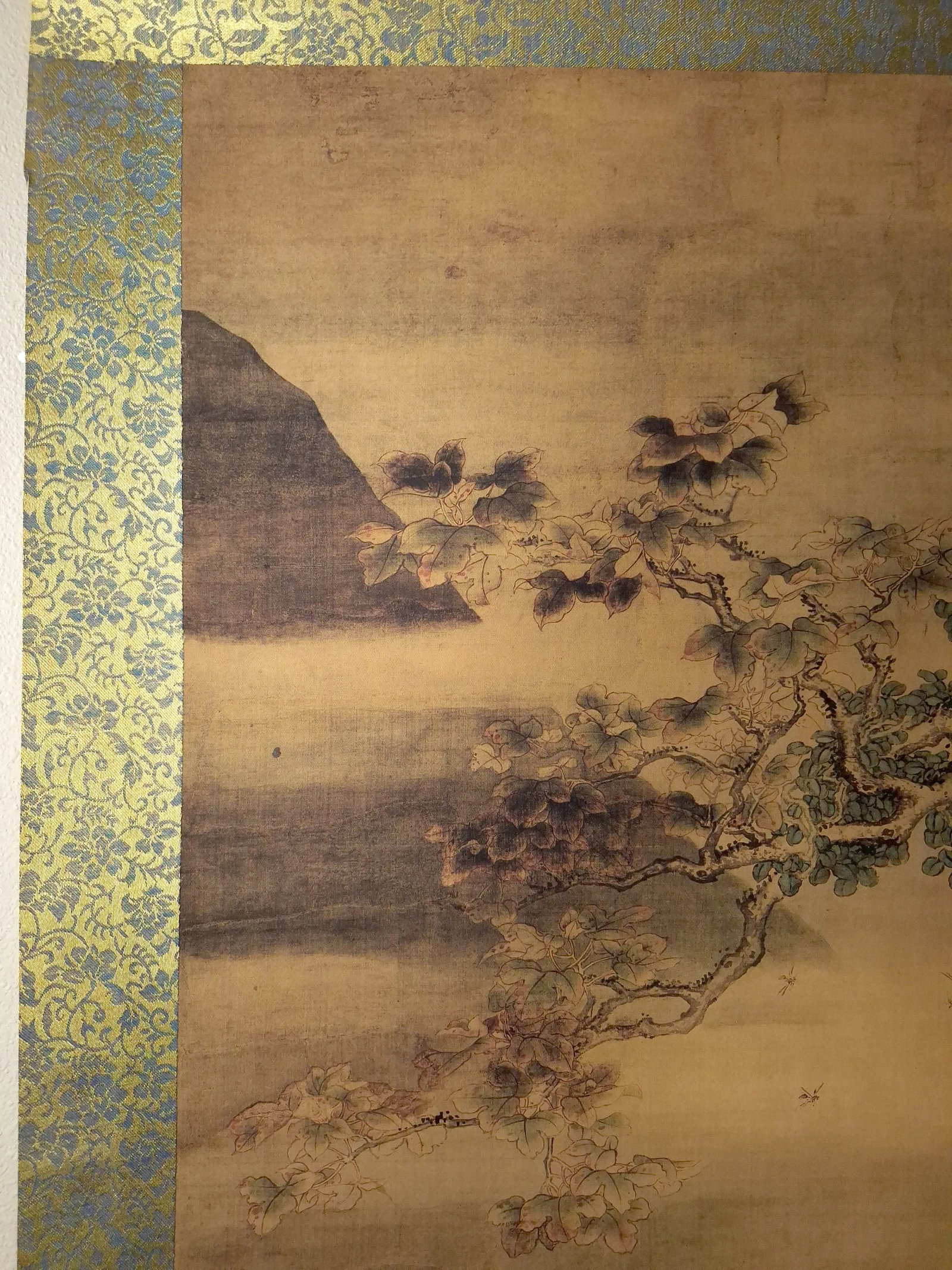 Chinese Mountain Monkeys Scroll - 4