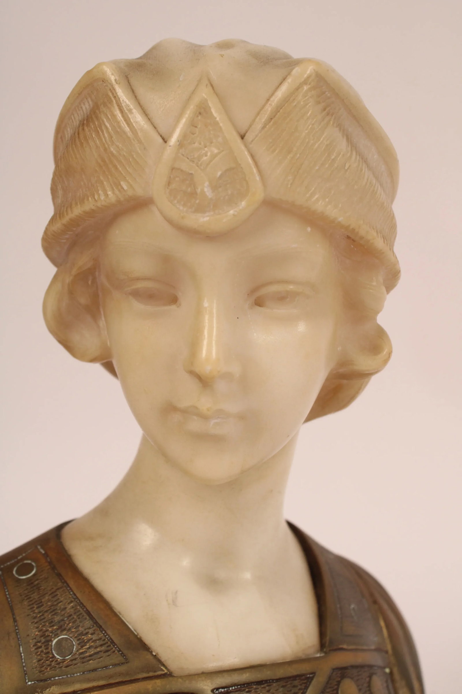 Alabaster and Bronze Sculpture by Georges Morin (1874-1950) - 6