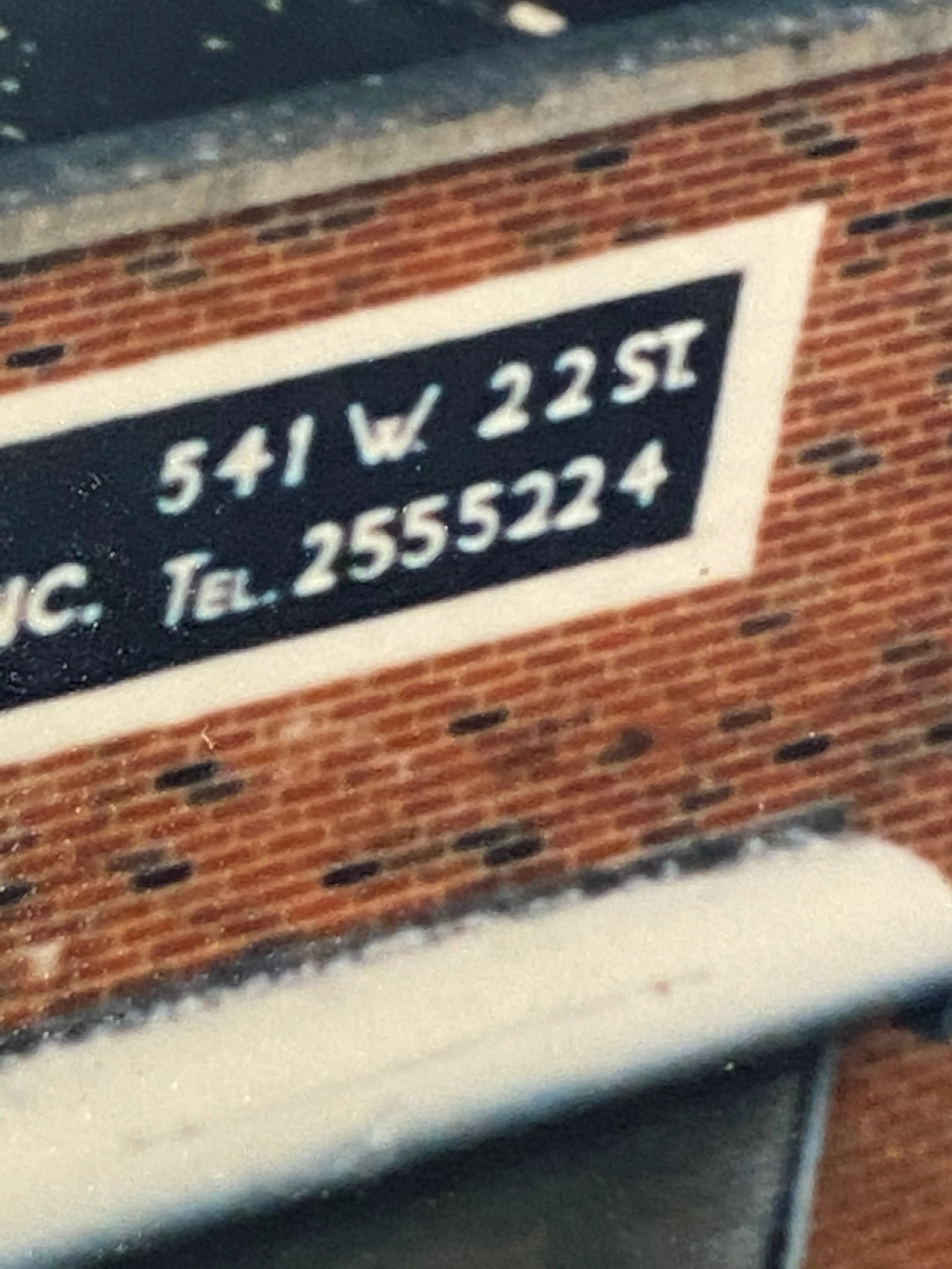 1980s "22nd Street Chelsea" Cityscape Photo by Muriel Merl - 8